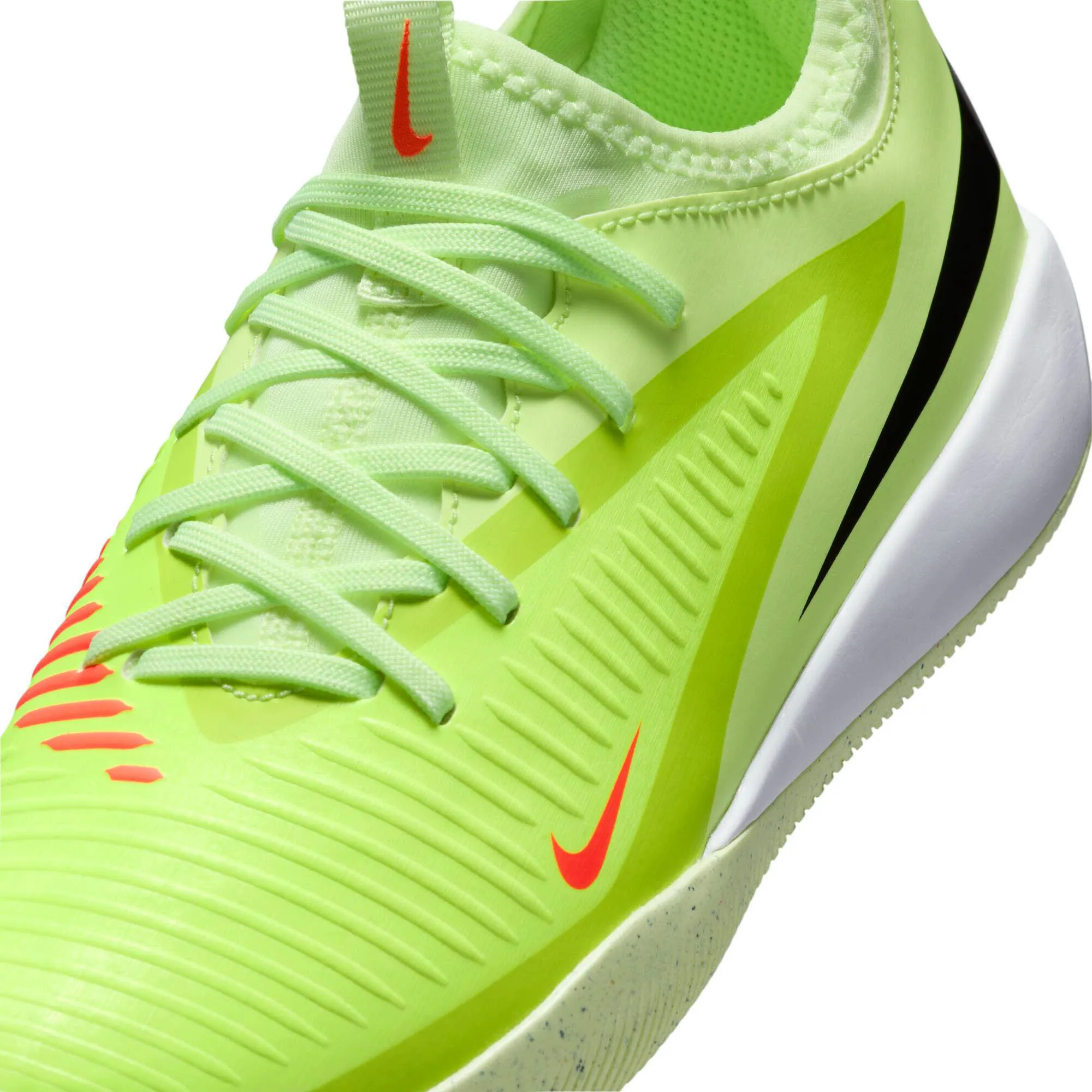 Nike  Phantom 6 Academy Low IC Fussballschuh Kinder