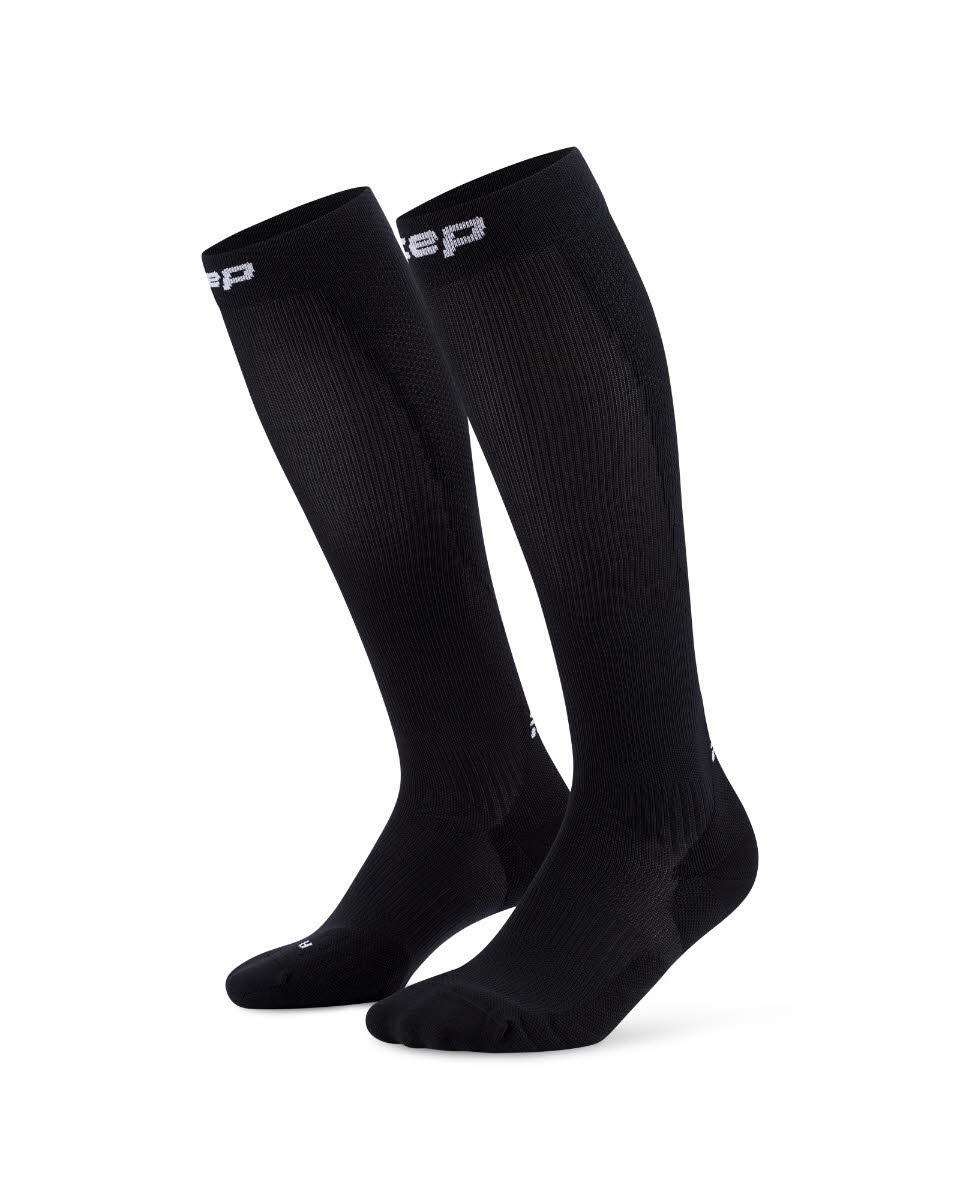 CEP run socks tall 5.0 Daumen Laufsocken schwarz