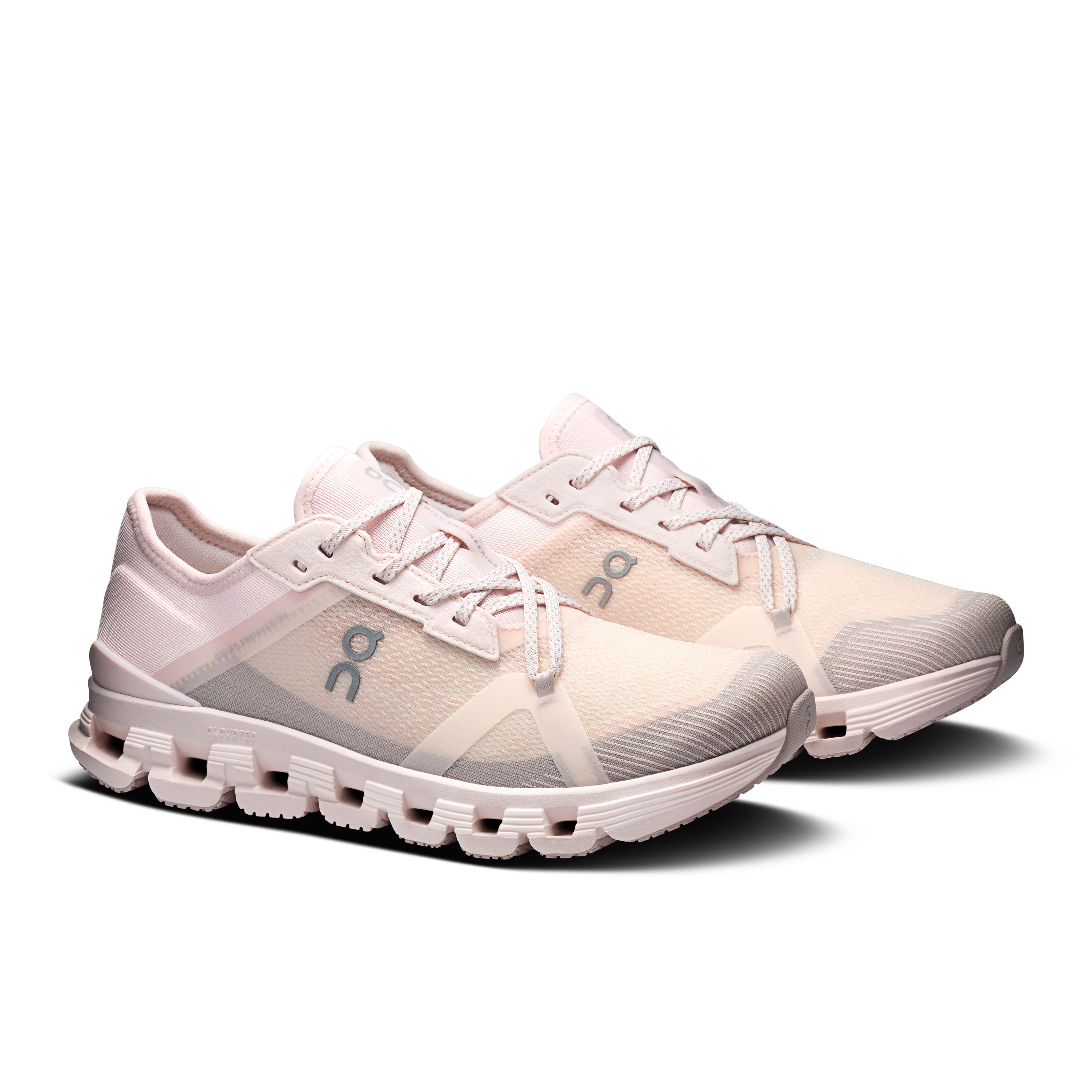 ON CLOUD X 4 AD Damen Workoutschuhe Sportschuhe salt/lily