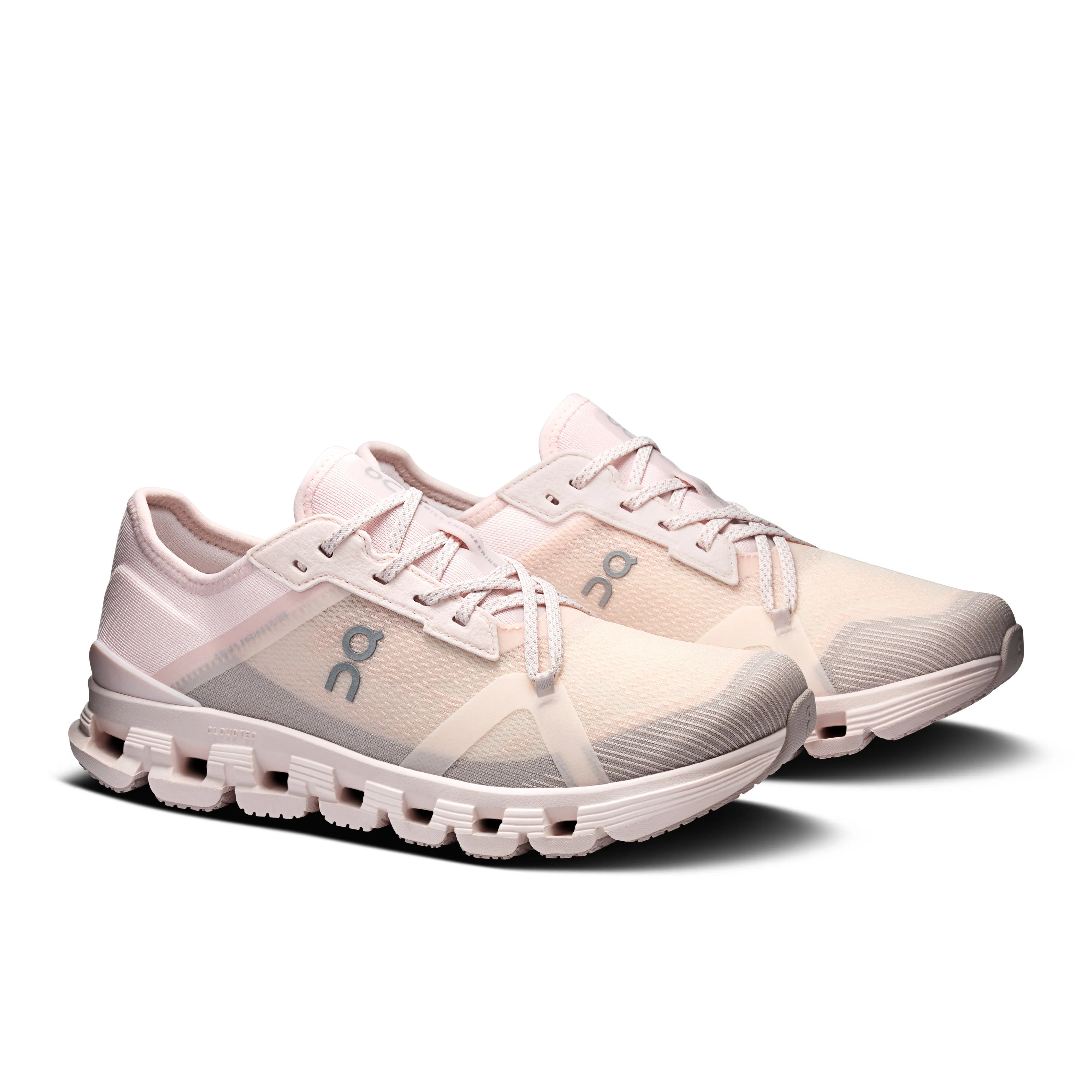 ON CLOUD X 4 AD Damen Workoutschuhe Sportschuhe salt/lily