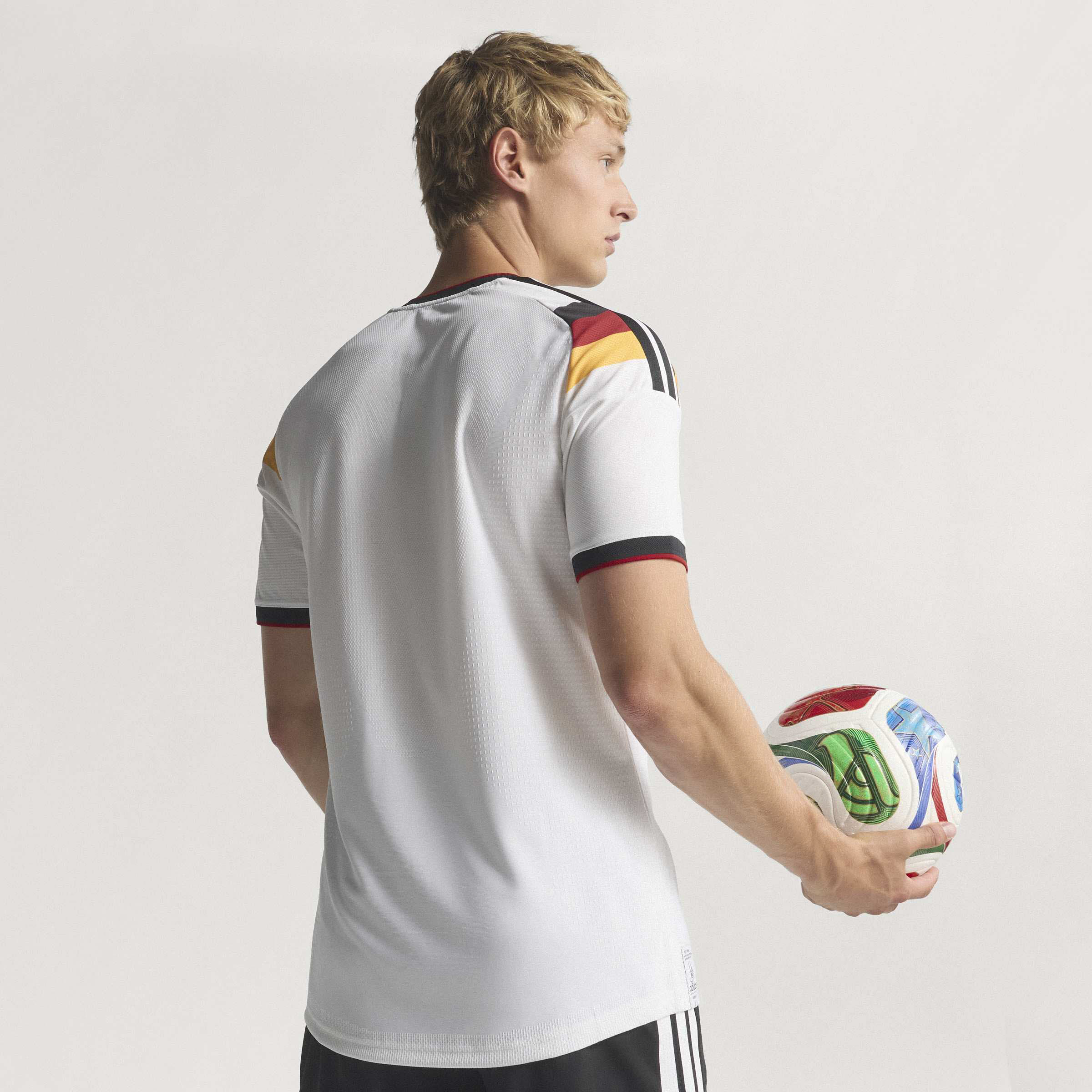 adidas DFB Deutschland 26 Authentic Heimtrikot Herren weiß