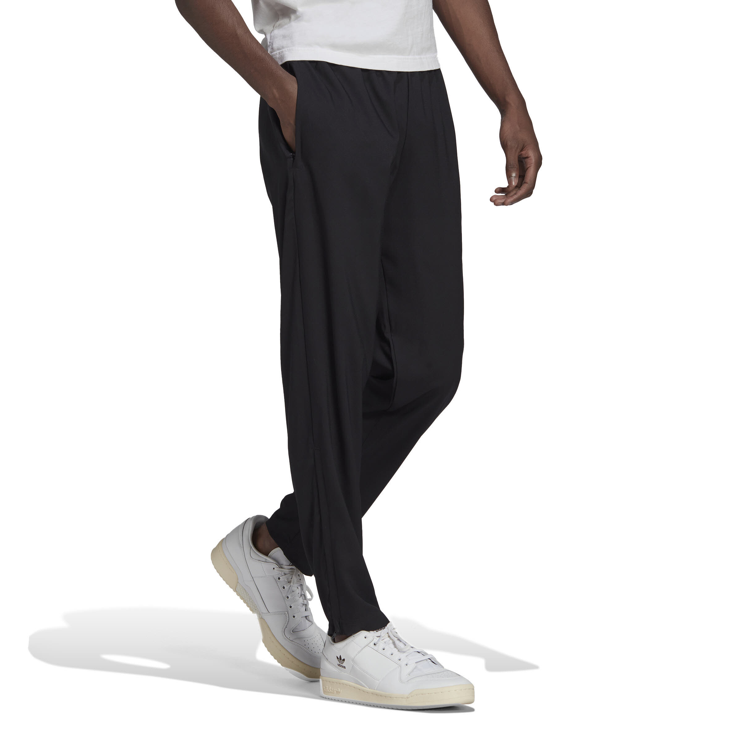 adidas Entrada 22 Präsentationshose Fußballhose Trainingshose Herren schwarz