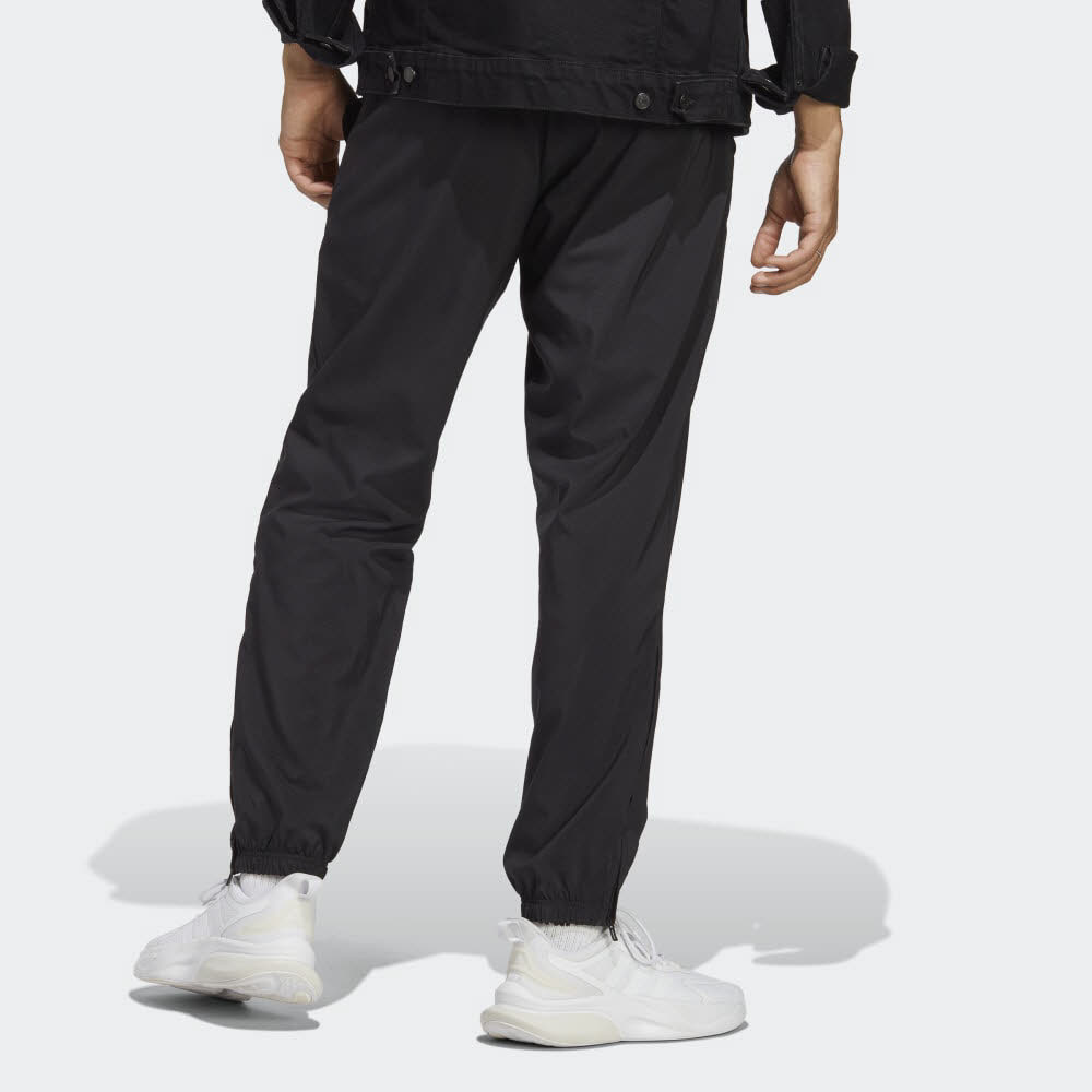 adidas AEROREADY ESSENTIALS STANFORD Herren Trainingshose Jogginghose schwarz