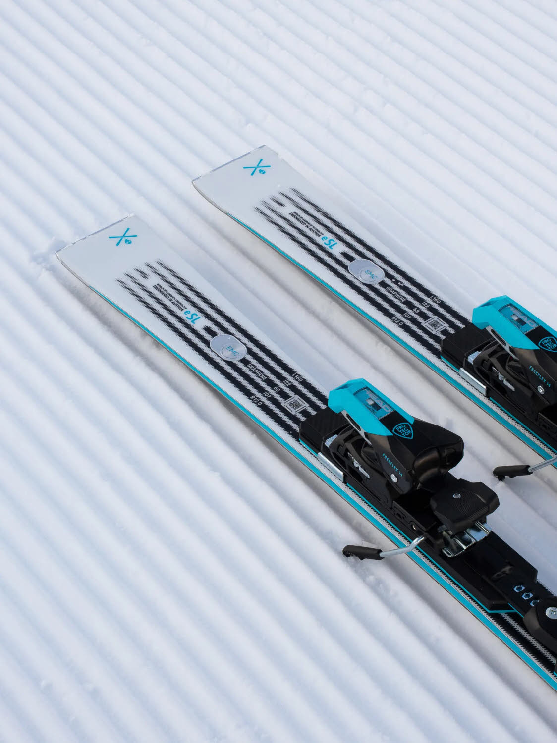 Head WC Rebels e-SL RP + Prot. FF 14 GW Unisex Slalomcarver Ski Experten 26/27 weiß