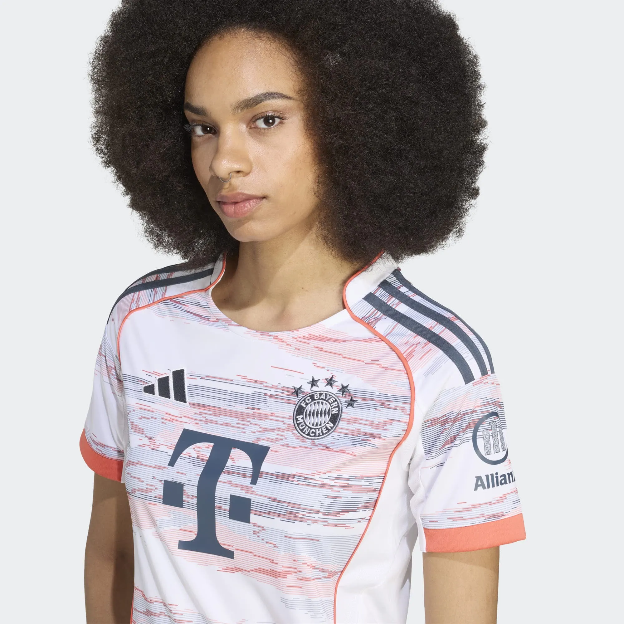 adidas FC Bayern München 25/26 Auswärtstrikot Damen weiß
