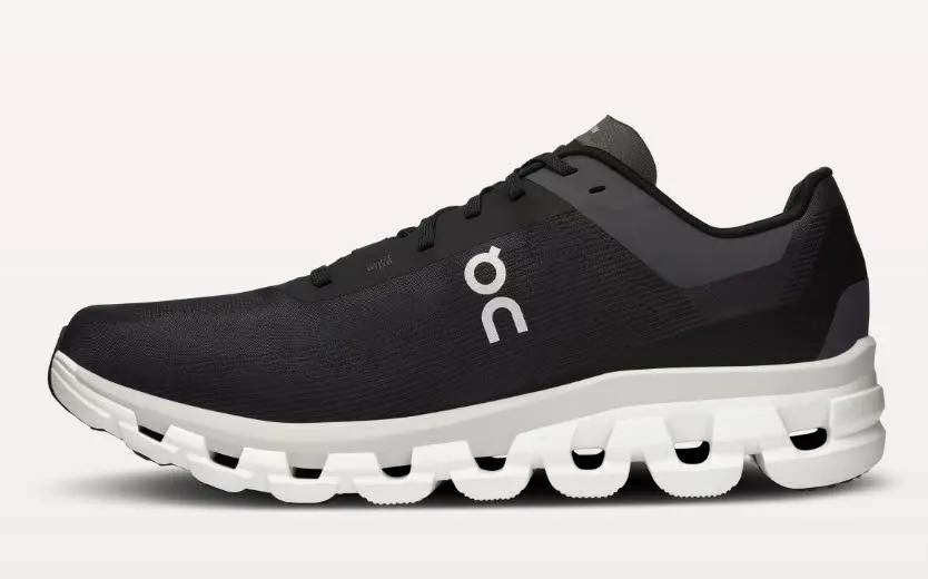 ON Cloudflow 4 Herren Laufschuhe Trainingschuhe Workoutschuhe schwarz