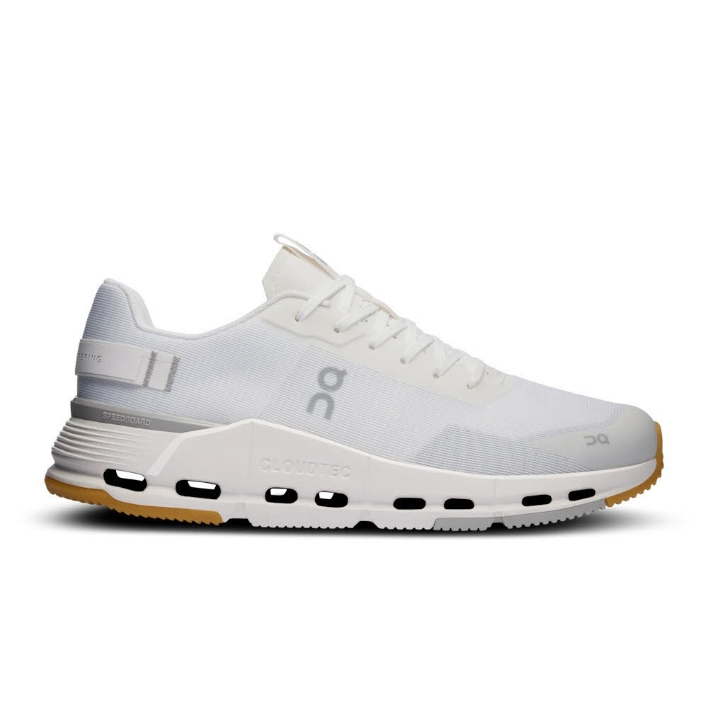 ON CLOUDNOVA FORM 2 Herren Sneaker Low sportlich white/ivory