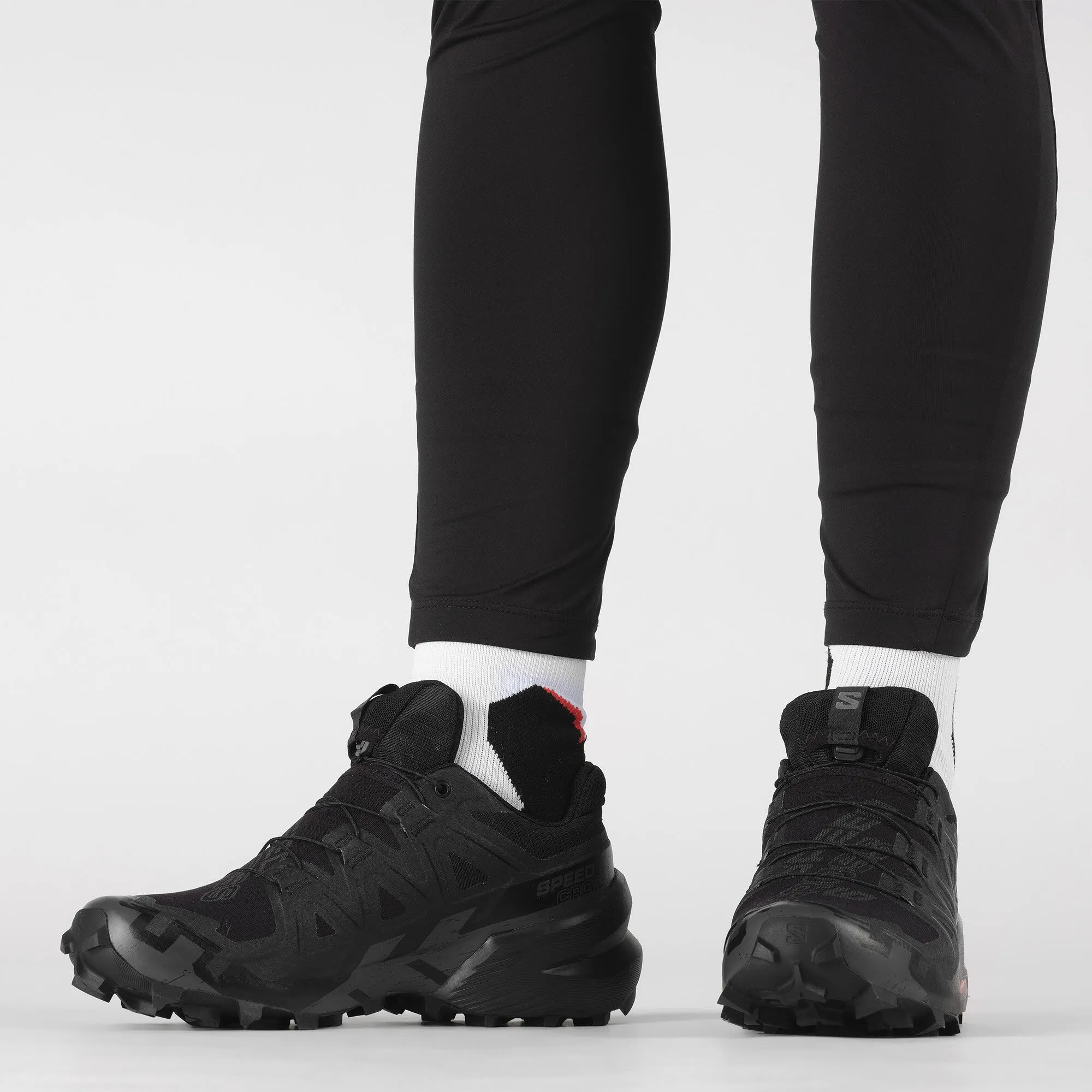 Salomon Speedcross 6 GTX Trailrunning-Schuhe mit Quicklace Wetterfest Damen Schwarz