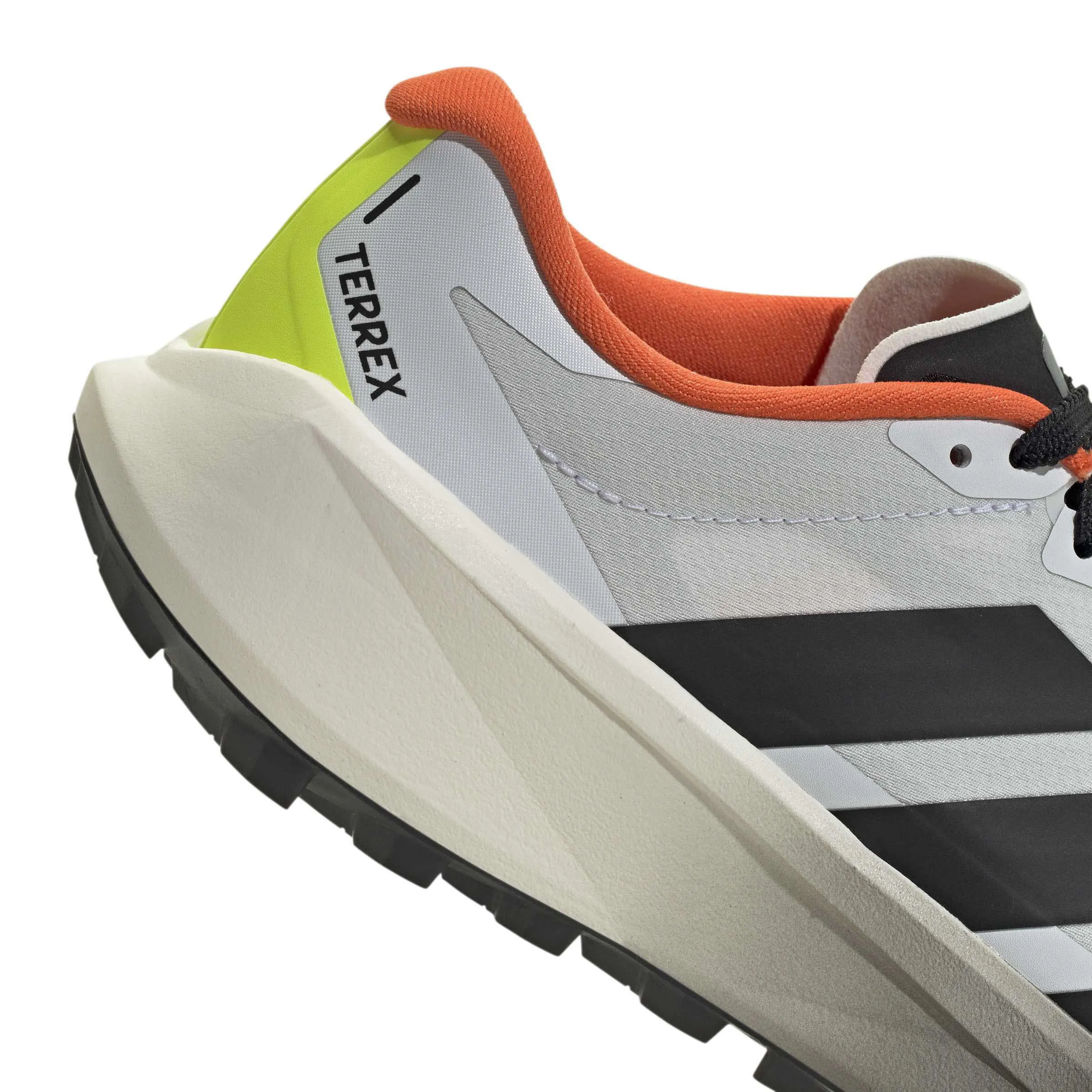 adidas TERREX AGRAVIC 4 Damen Laufschuh Joggingschuh weiß