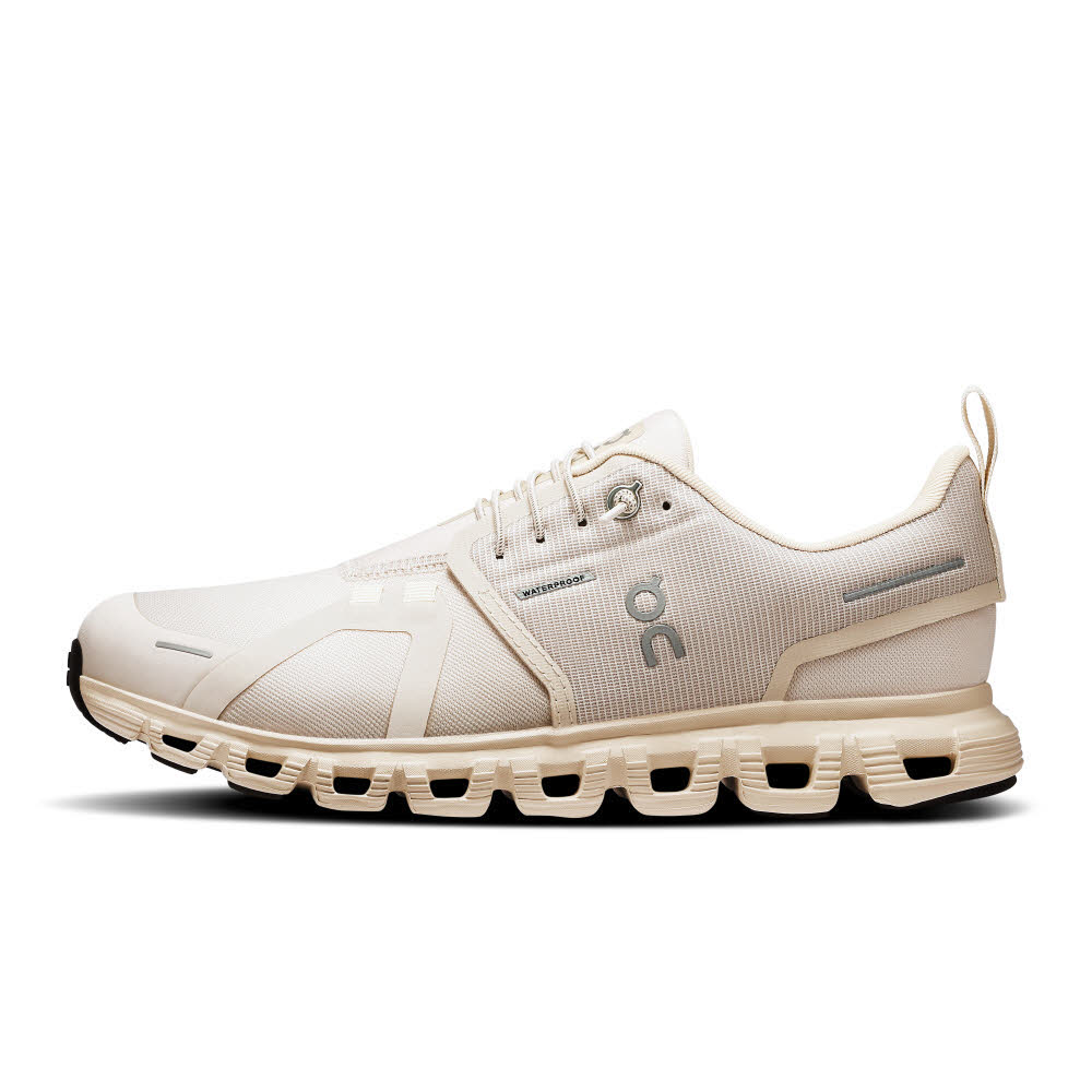 On Cloud 6 WP Freizeitschuh waterproof Damen Sneaker Laufschuhe beige
