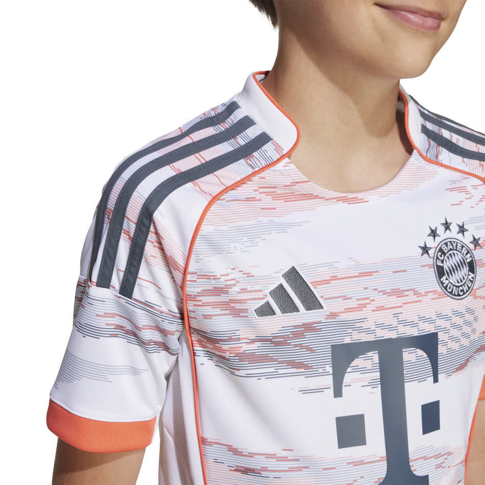 adidas FC Bayern München 25/26 Kinder Auswärtstrikot weiß