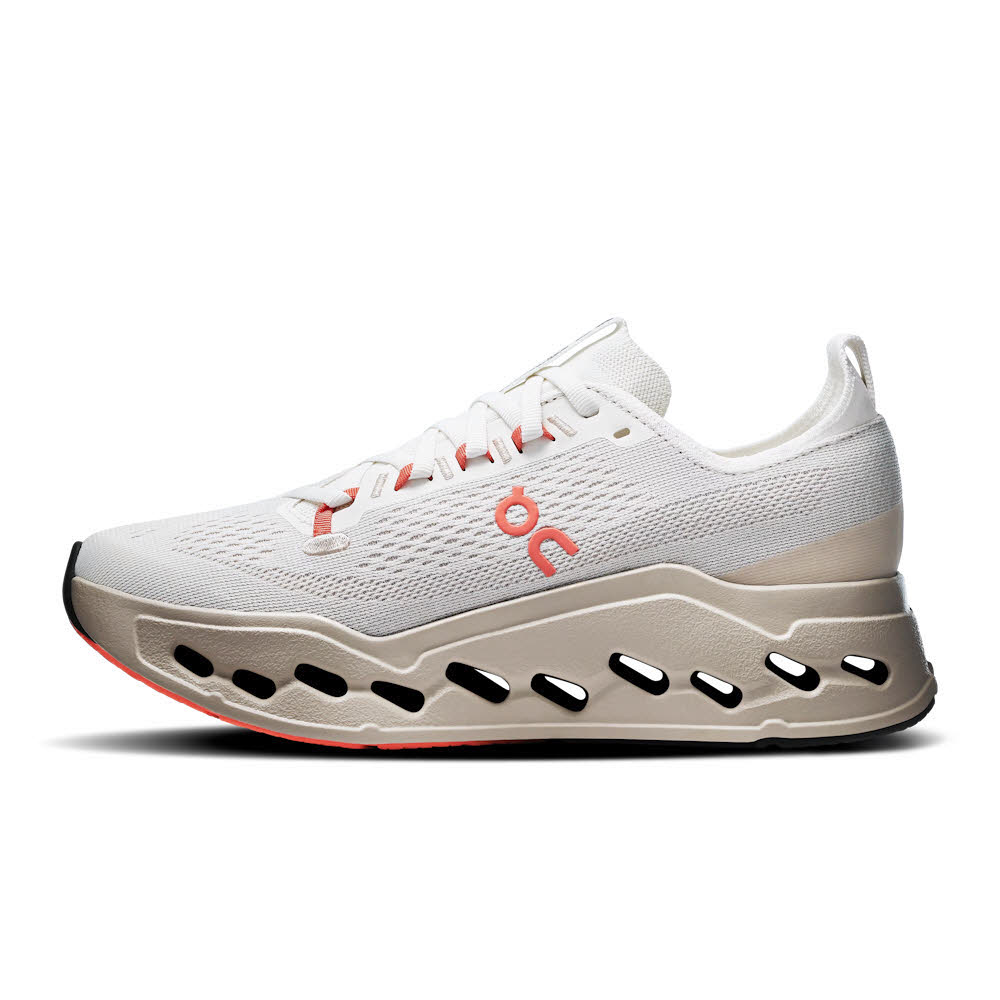 ON CLOUDSURFER MAX Damen Laufschuhe Joggingschuhe ivory/salmon