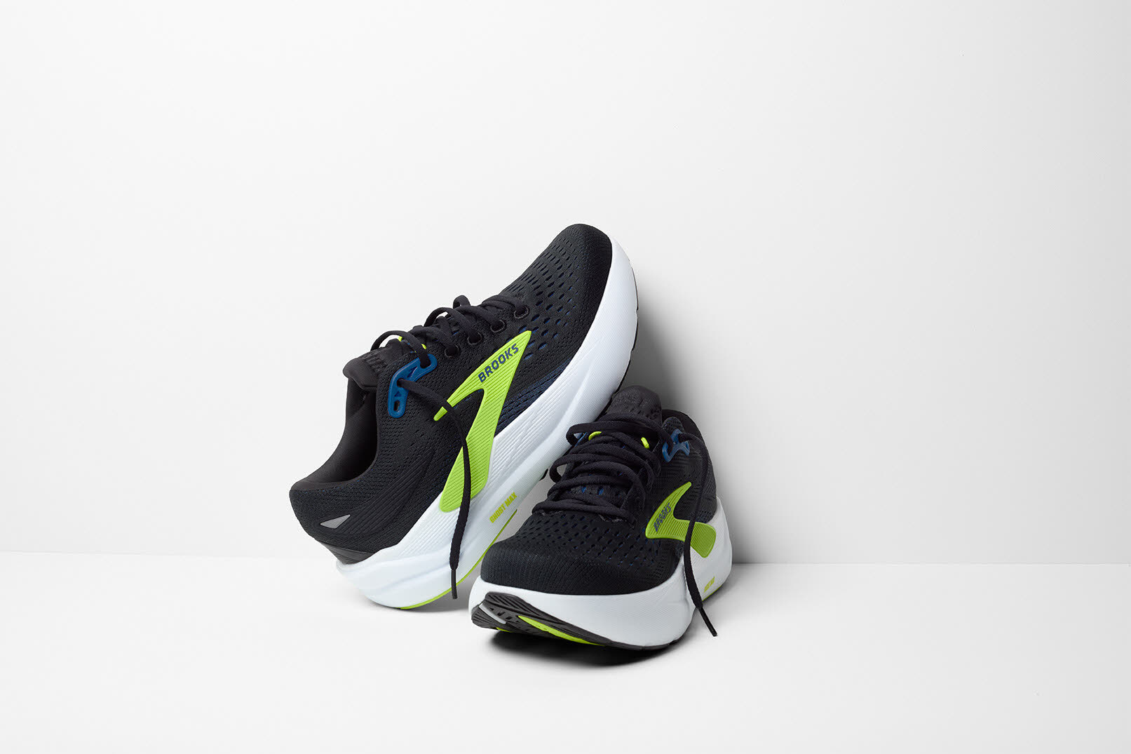 Brooks Ghost Max 3 Herren Laufschuhe Joggingschuhe black/navy/acid lime