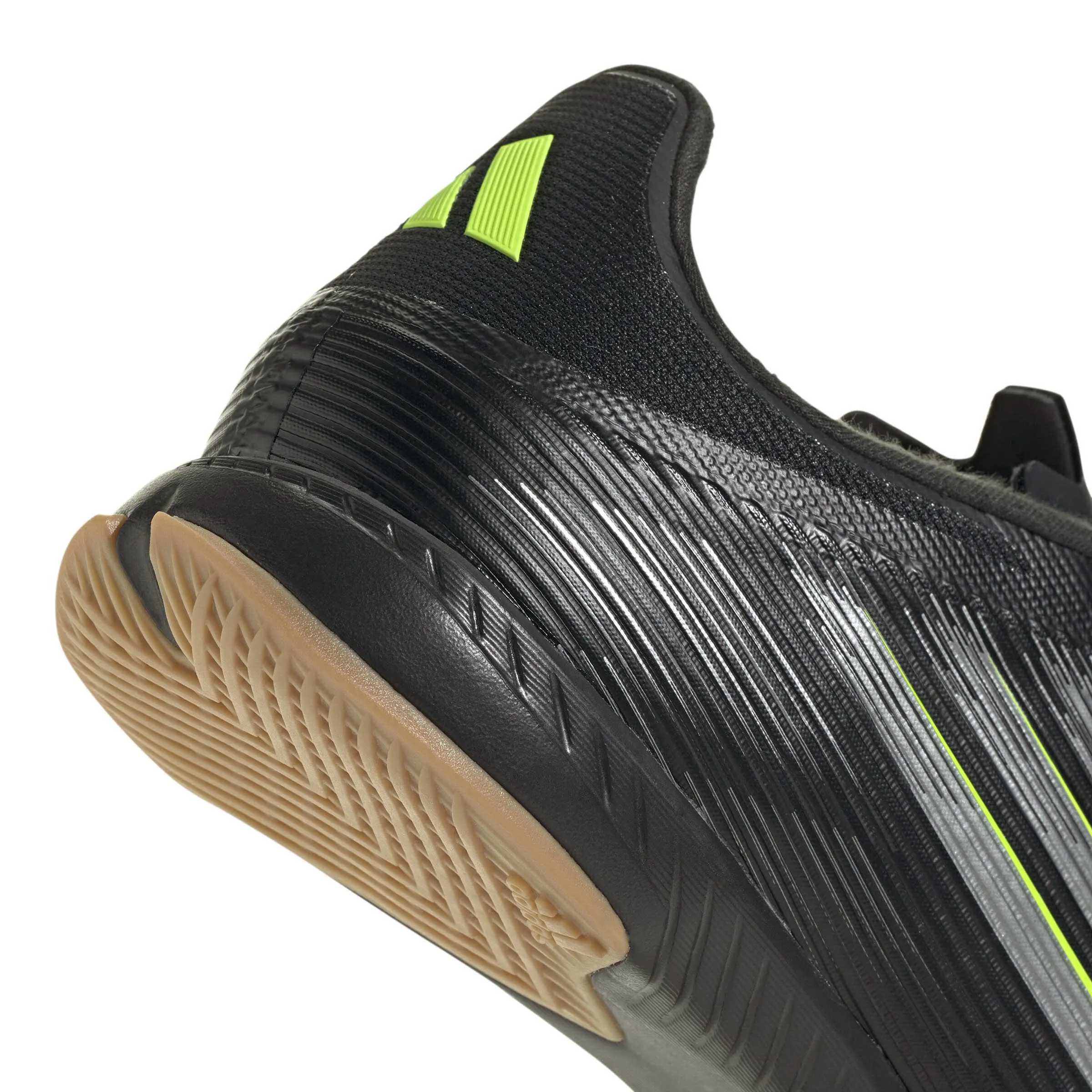 adidas F50 LEAGUE IN Unisex Fußballschuhe Hallenschuhe cblack/ironmt/luclem