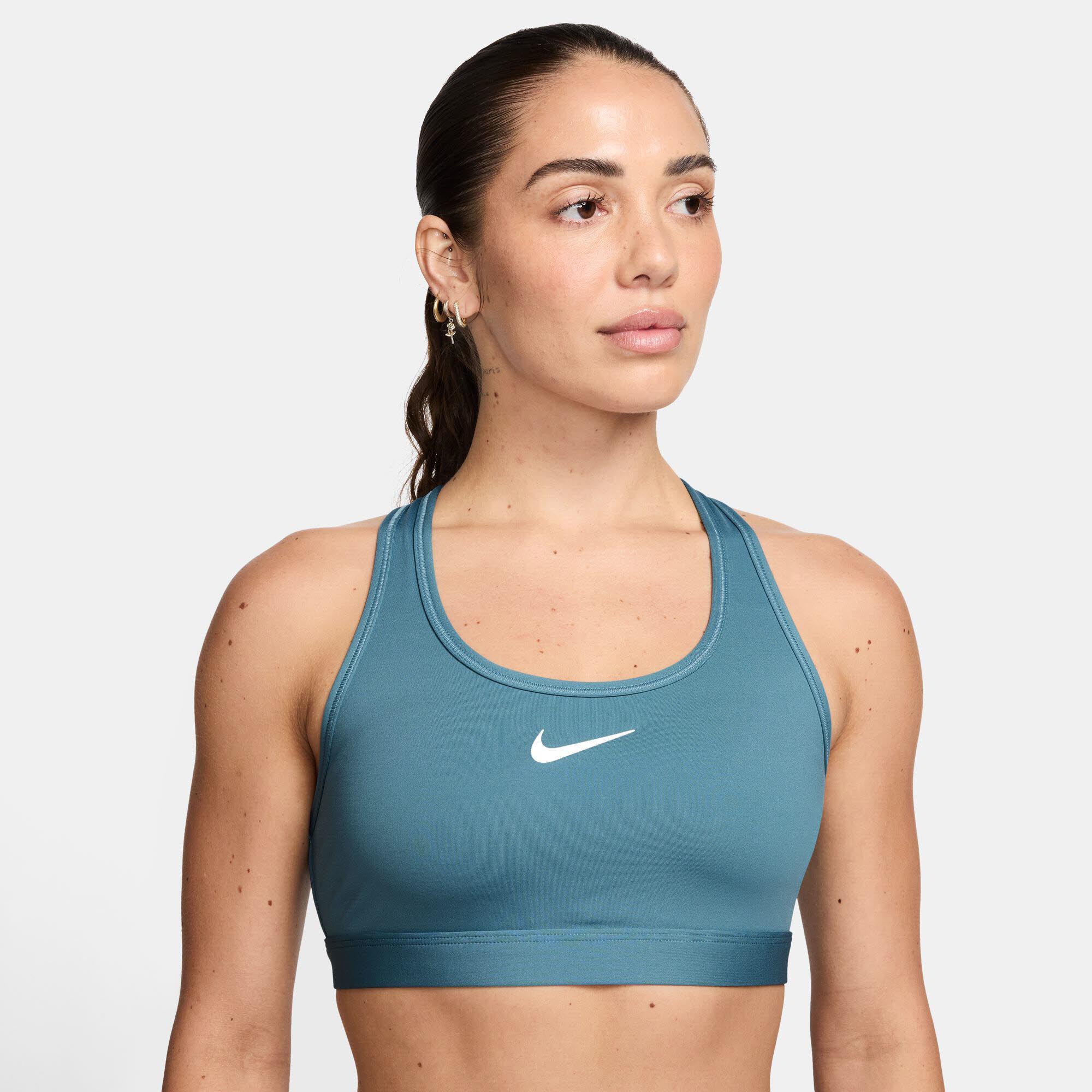 Nike Swoosh gepolsterter Sport-BH mit mittlerem Halt