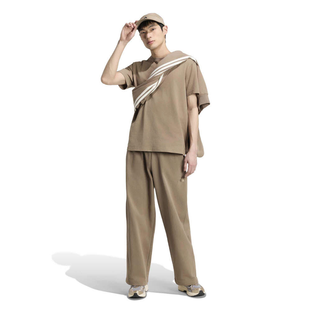 adidas KIT HOSE Herren Jogginghose weit geschnitten khaki six