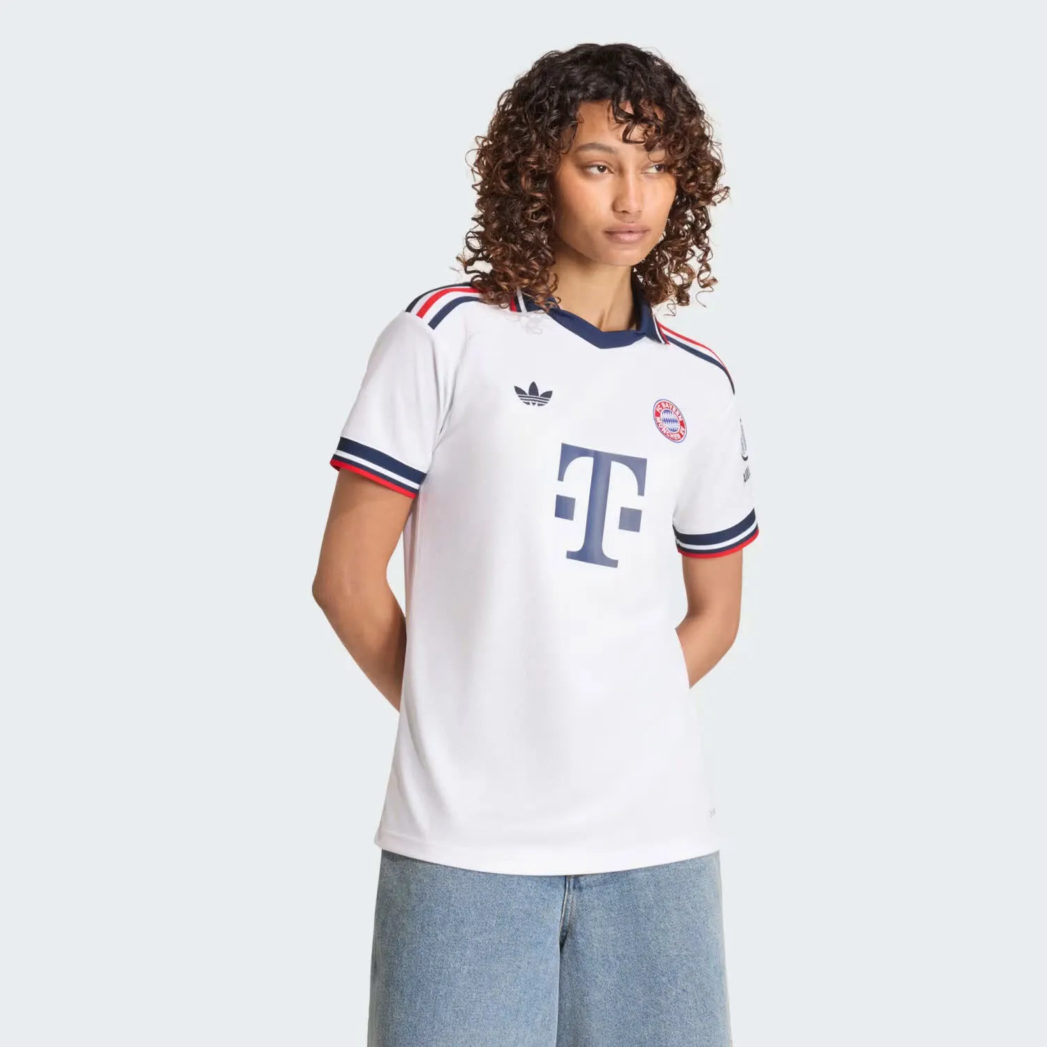 adidas FC Bayern München Auswärtstrikot Damen Trikot weiß