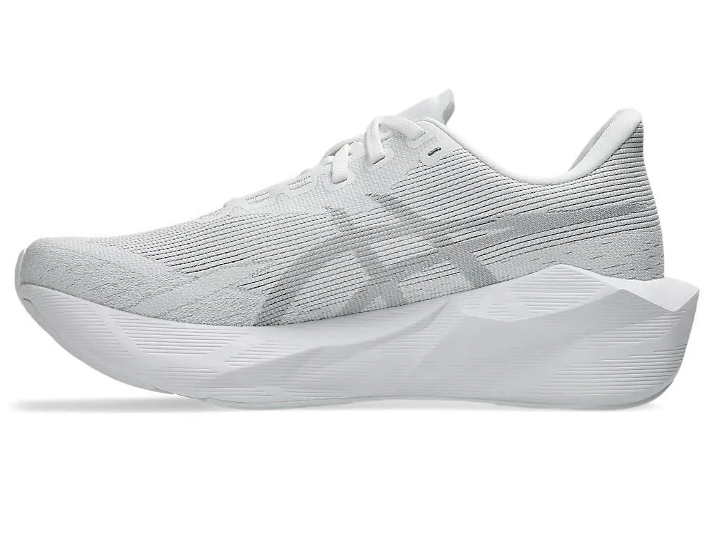 Asics NOVABLAST 6 Damen Laufschuhe Joggingschuhe weiß
