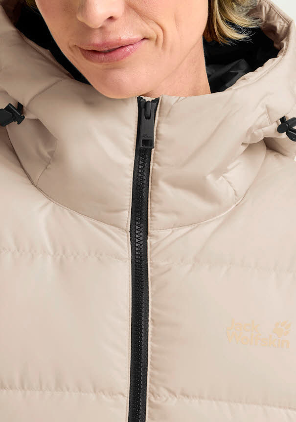 Jack Wolfskin FROZEN PALACE COA RDS Damen Daunenmantel oyster
