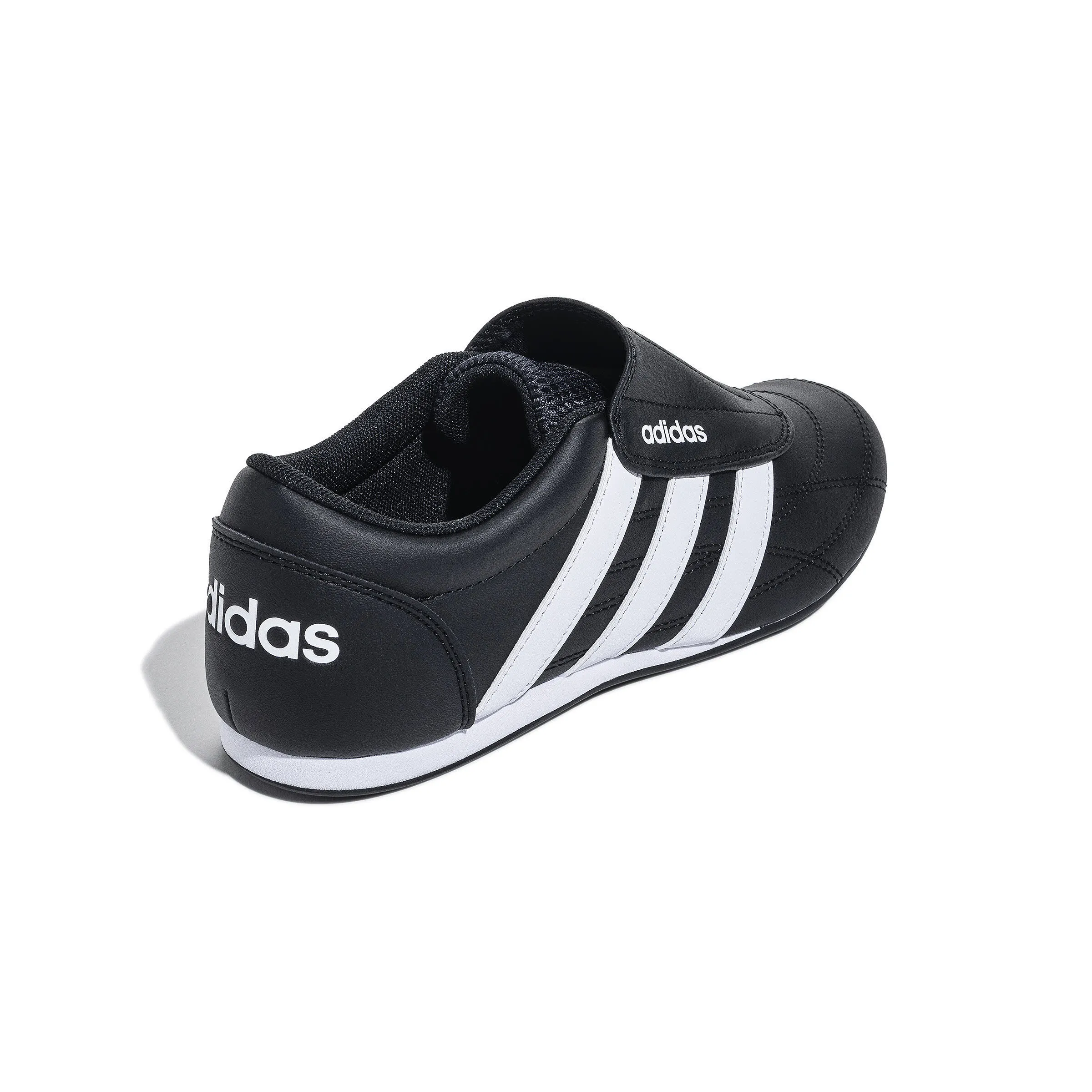 adidas TEKWEN Damen Sneaker Low Freizeitschuhe schwarz/weiß