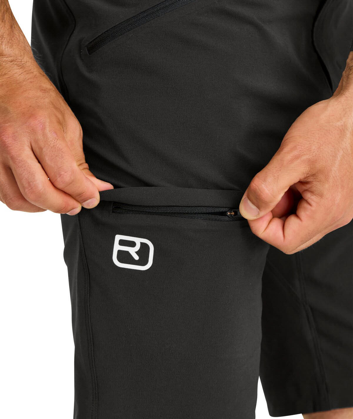 Ortovox BRENTA SHORTS M Wandershorts Herren schwarz