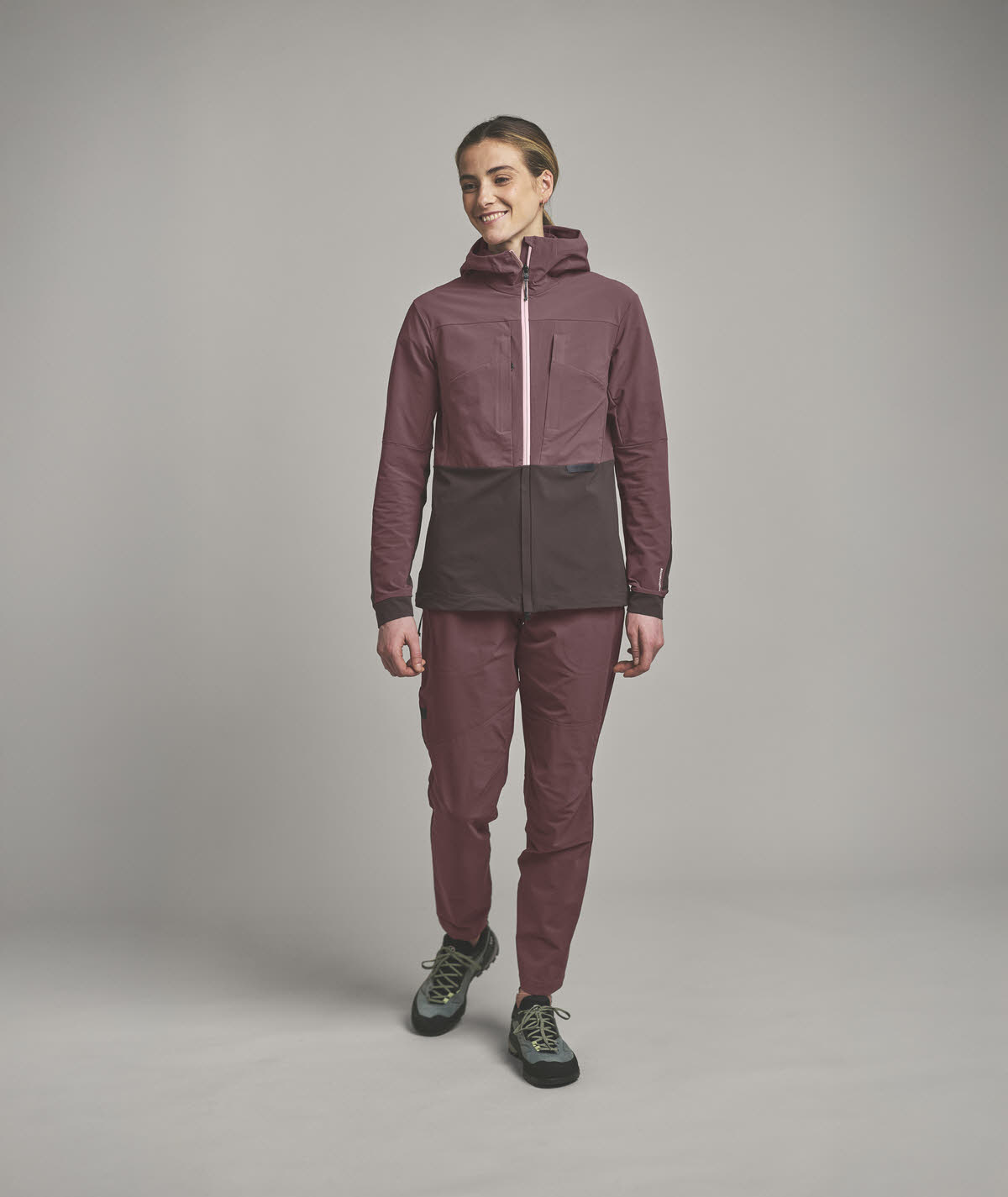 Ortovox Trad Plus Damen Softshelljacke rot