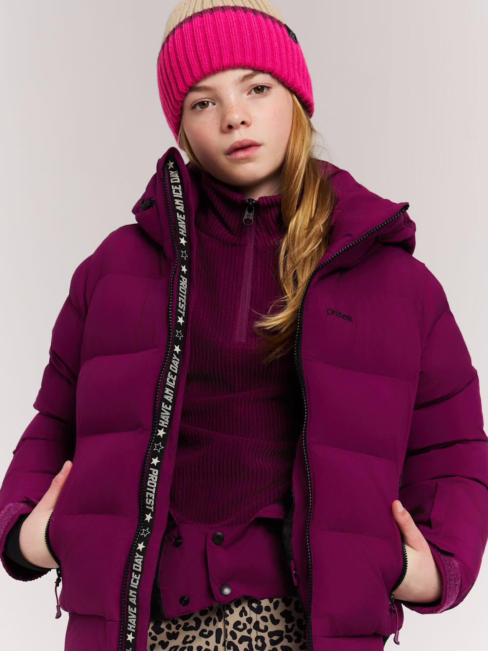 Protest PRTELINY JR snowjacket Mädchen Skijacke Winterjacke current purple