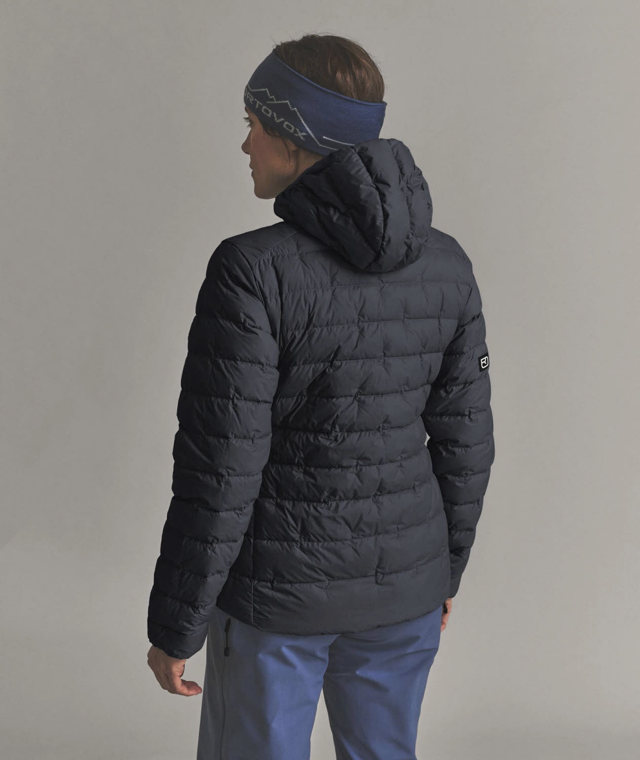 Ortovox Downwool 180 Hooded Jacket Damen Daunenjacke Outdoorjacke schwarz