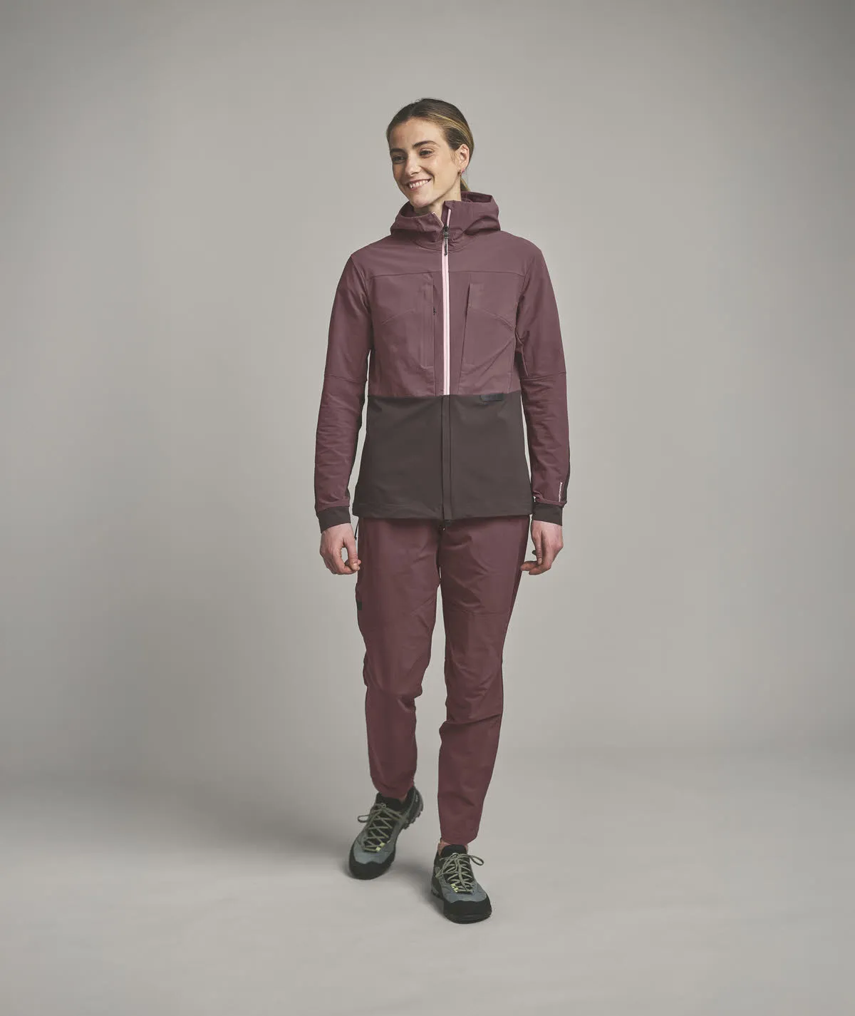 Ortovox Trad Plus Damen Softshelljacke rot