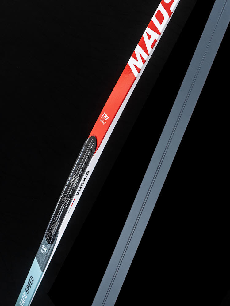 Madshus Race Speed Skate Perf. Bdg. (Unmounted) Langlauf Skatingski rot