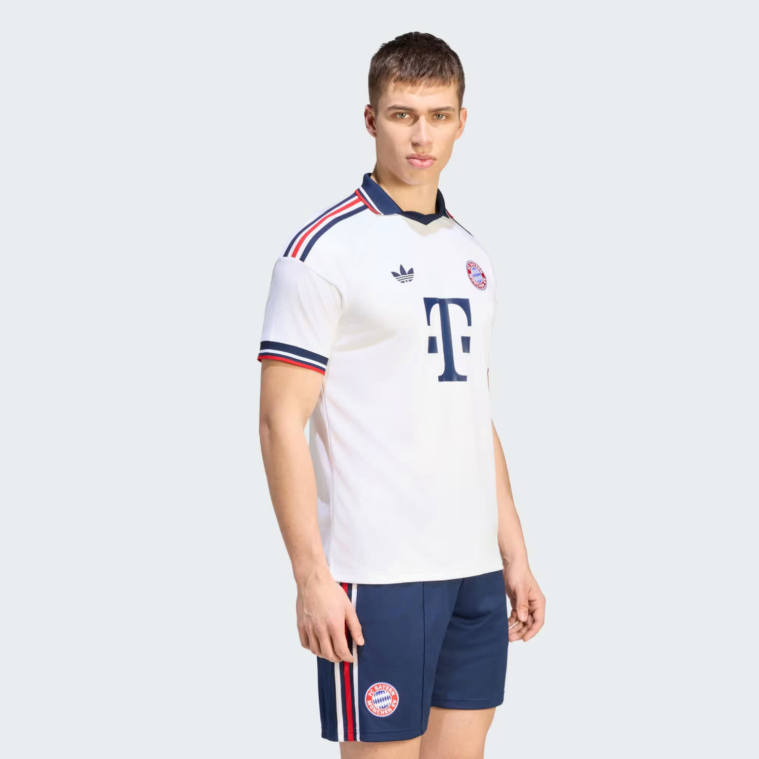 adidas FC Bayern München 26/27 Auswärtstrikot Herren Trikot weiß