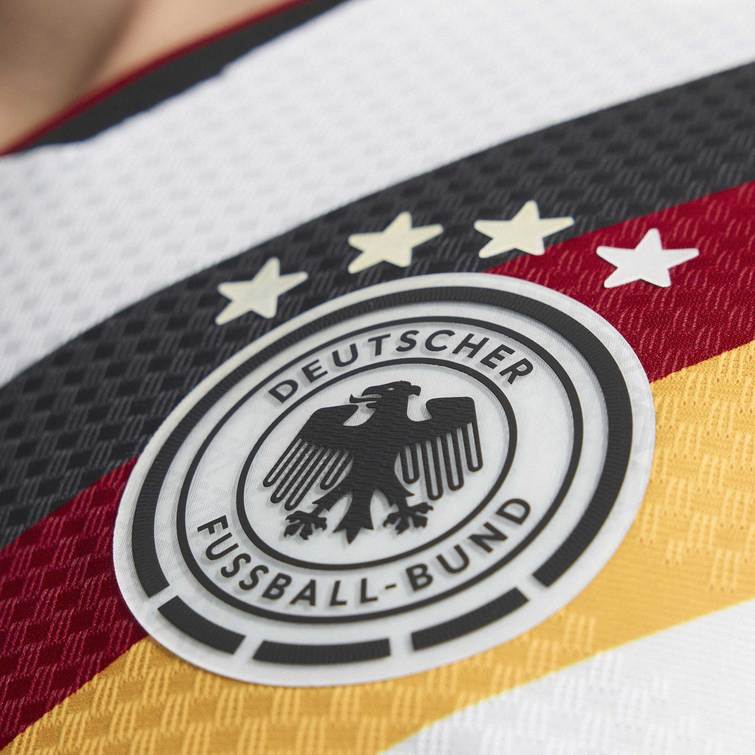 adidas DFB Deutschland 26 Authentic Heimtrikot Herren weiß