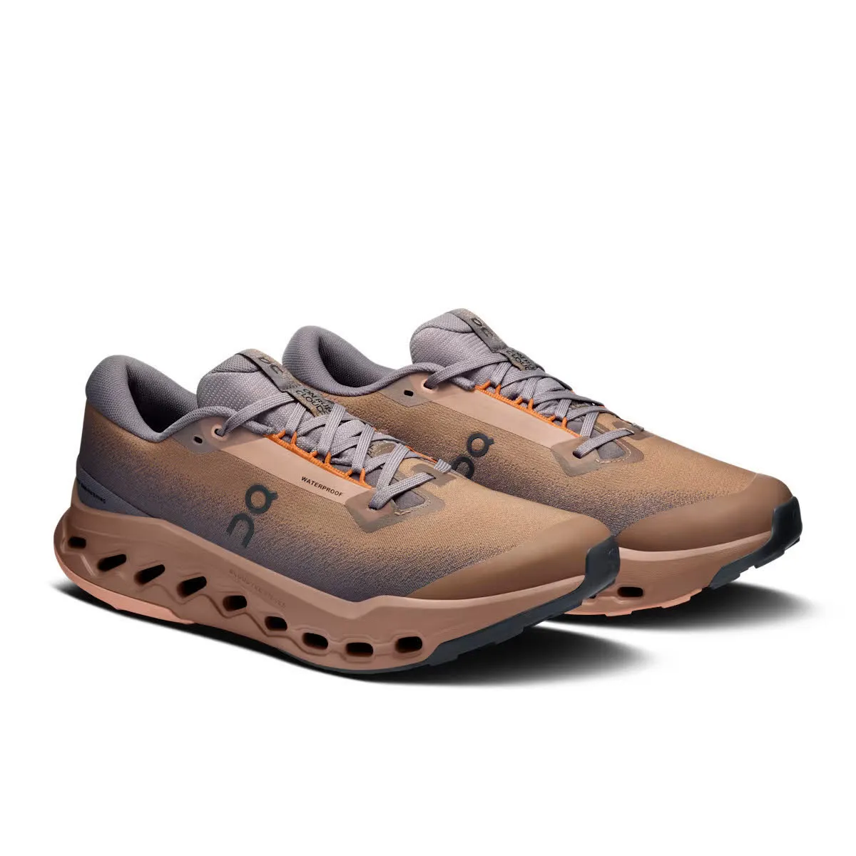ON CLOUDSURFER TRAIL 2 WP Herren Laufschuhe Trailrunningschuhe wasserdicht braun