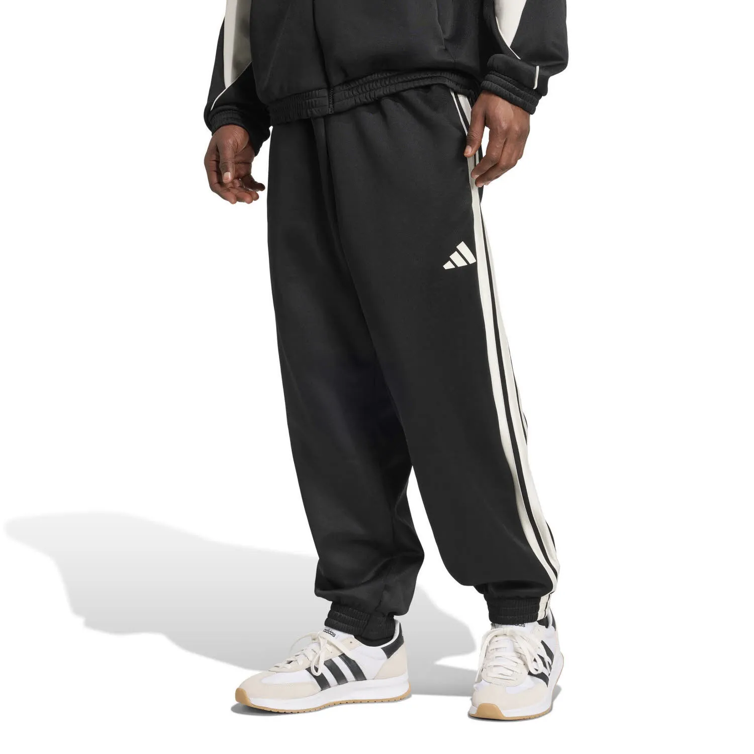 adidas Stadium Trainingshose Herren Jogginghose schwarz