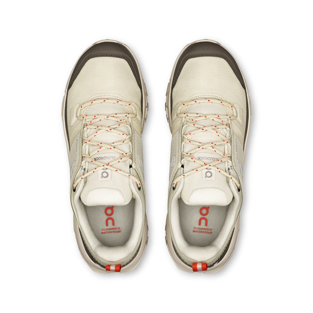 ON Cloudrock Low Waterproof Damen Wanderschuhe beige