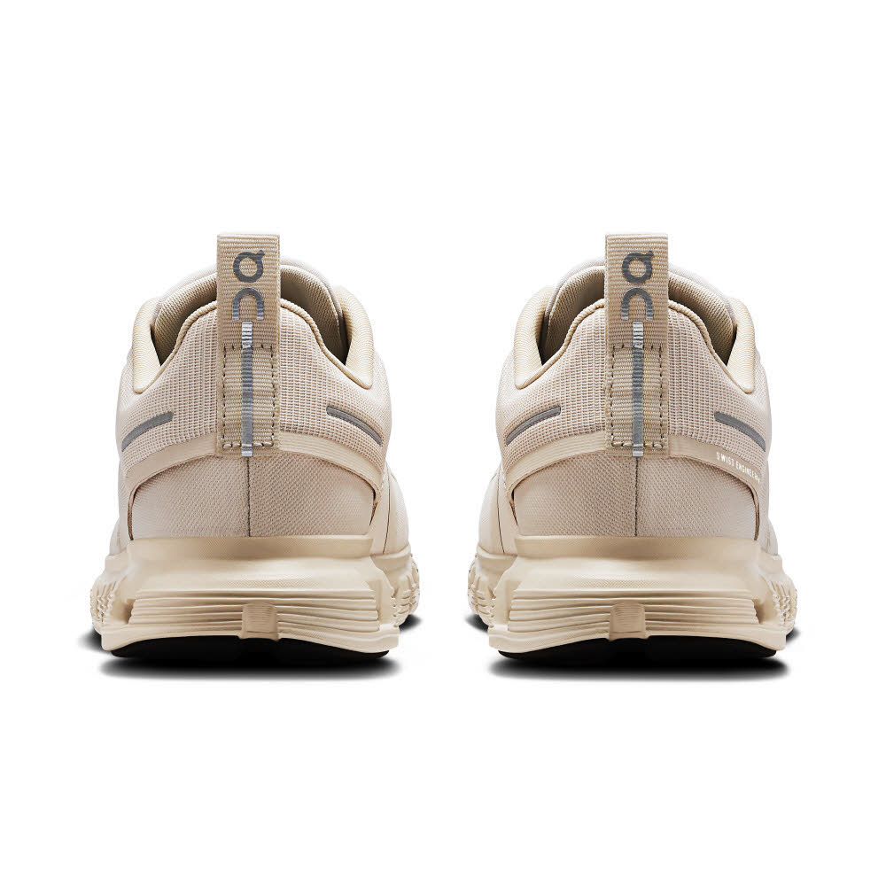 On Cloud 6 WP Freizeitschuh waterproof Damen Sneaker Laufschuhe beige