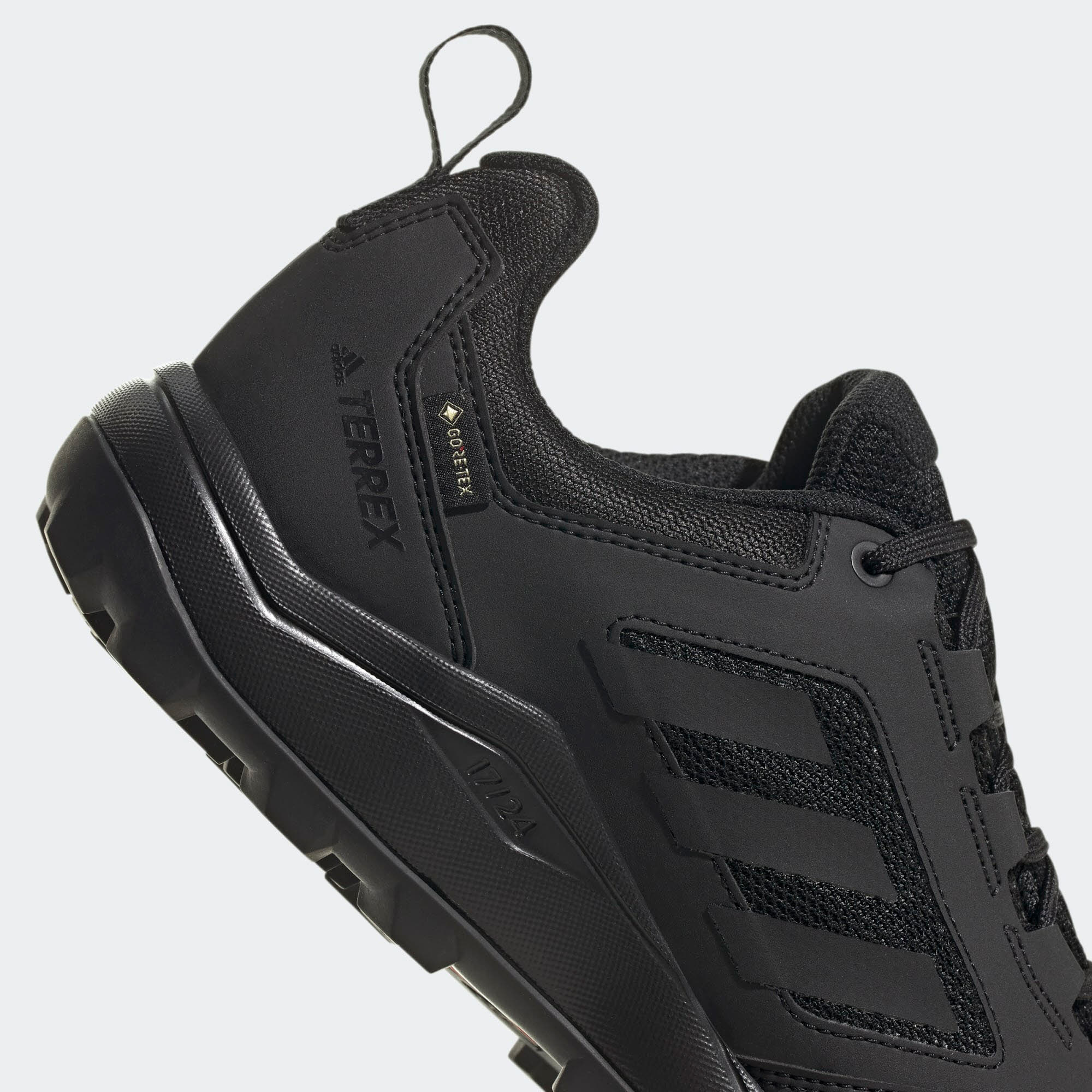 adidas TERREX TRACEROCKER 2 GTX Herren Laufschuhe Multifunktionsschuhe schwarz NEU