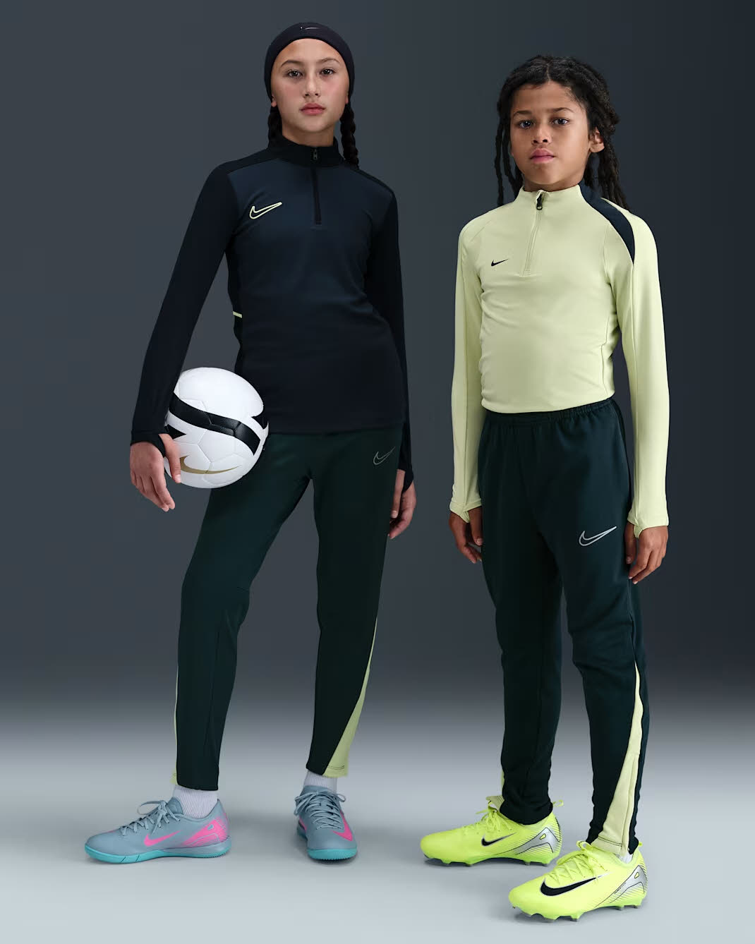 Nike Therma-FIT Academy Fußballhose Kinder schwarz