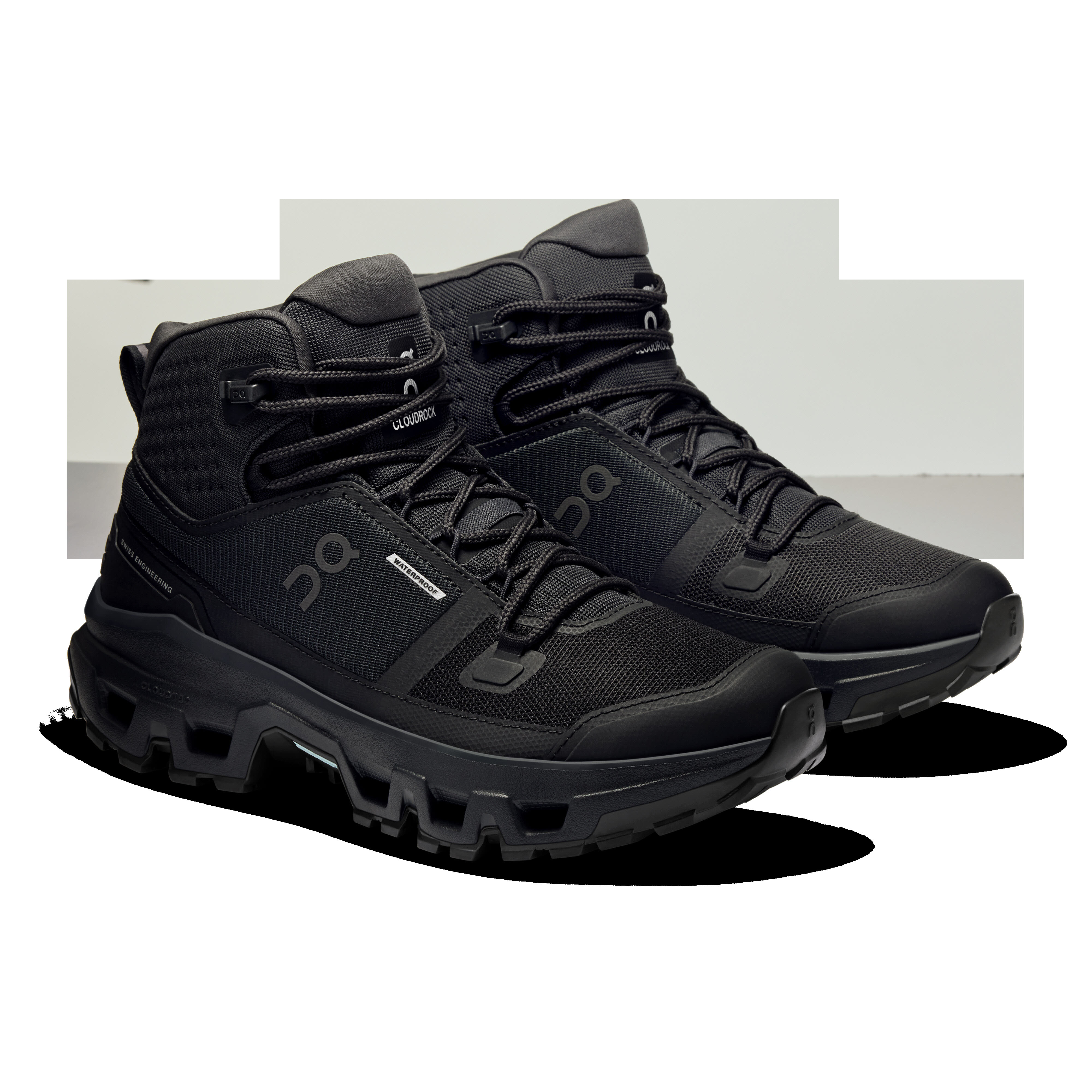 ON Cloudrock Mid WP Trekkingschuhe Wanderschuhe Damen schwarz