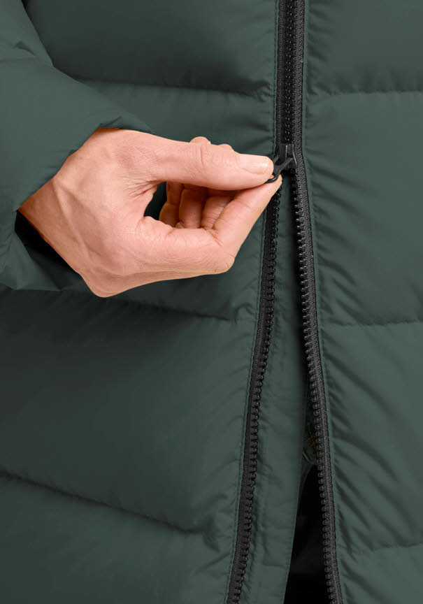 Jack Wolfskin FROZEN PALACE COA RDS Damen Daunenmantel grün
