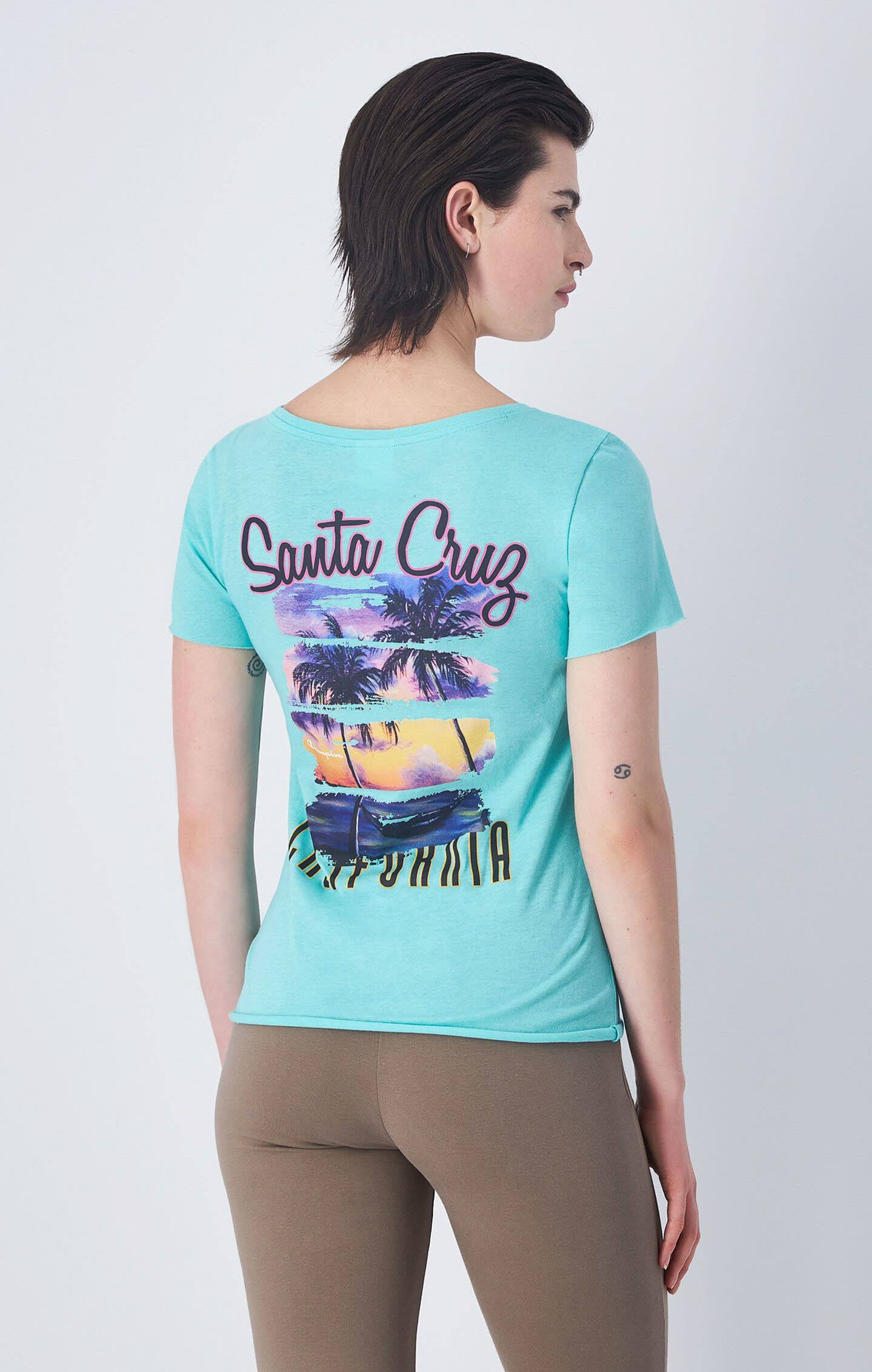 Champion Minimal Resort Crewneck T-Shirt Santa-Cruz Damen hellblau