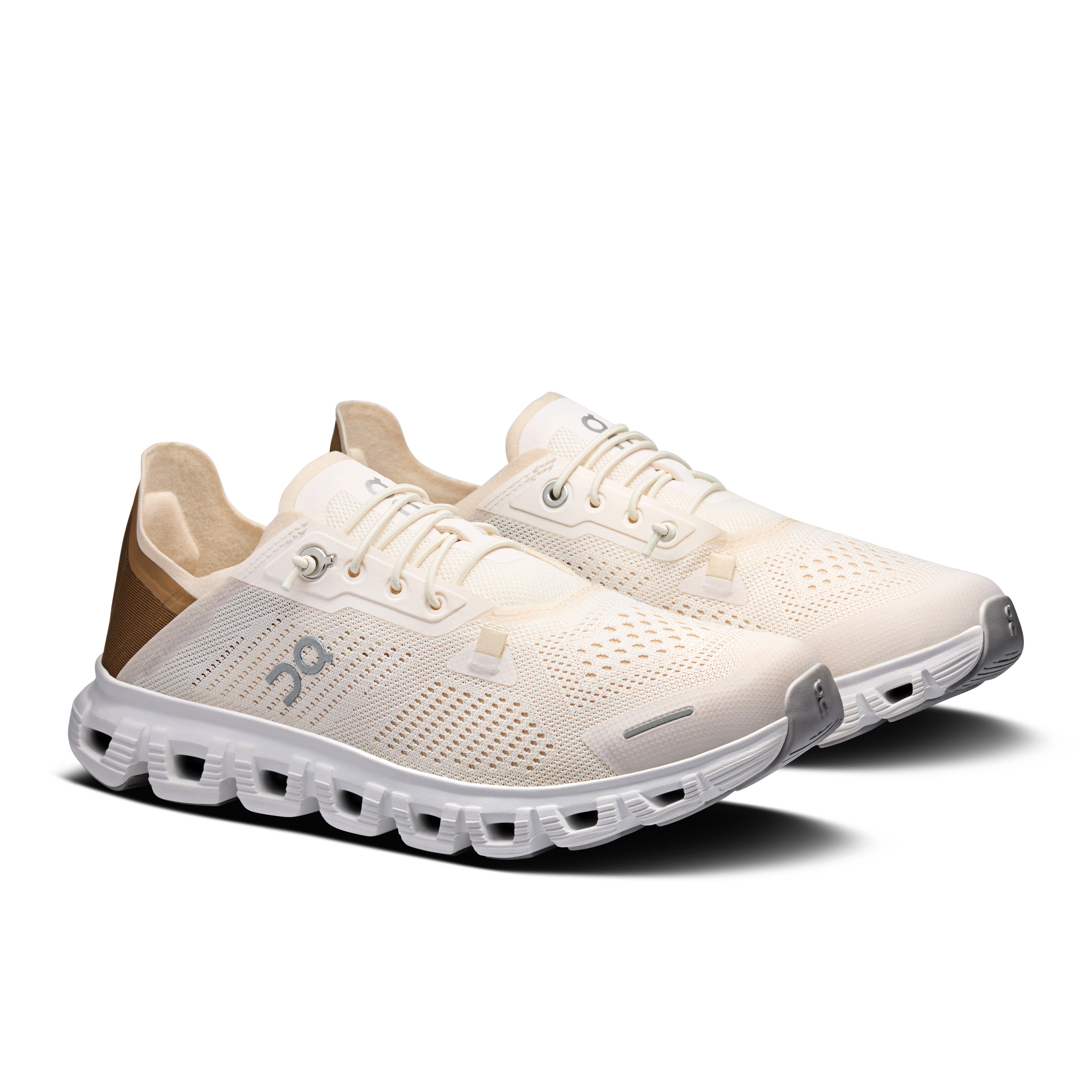 ON CLOUD 6 COAST Damen Sneaker Freizeitschuhe Workout-Schuhe gardenia/sphinx