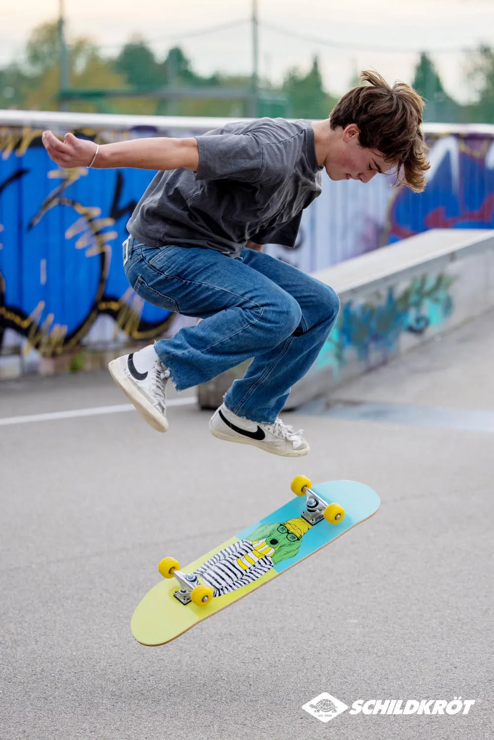 Schildkröt Skateboard Kicker 31" Green Dog Kinder Skateboard gelb/blau/schwarz