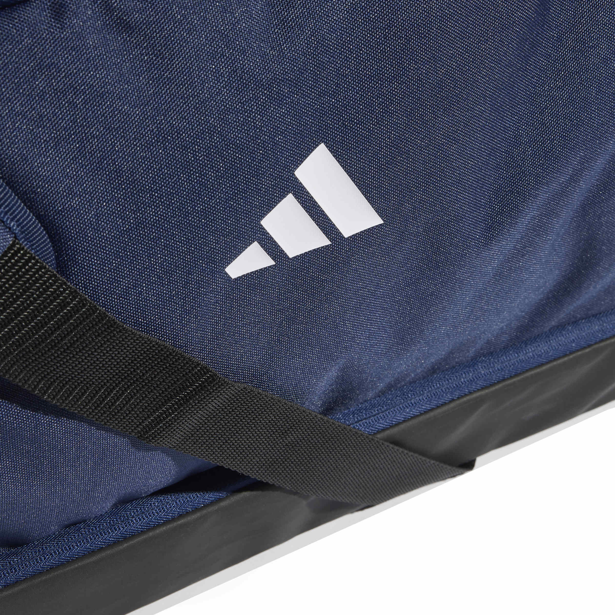 adidas TIRO DUFFELBAG GROSS MIT BODENFACH Unisex Sporttasche Fußballtasche blau/schwarz
