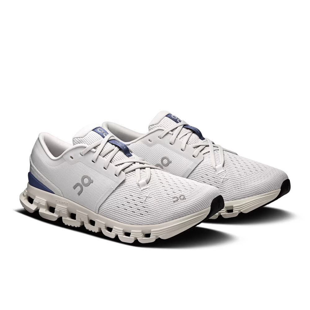 ON Cloud X 4 Damen Freizeitschuh Sneaker grau