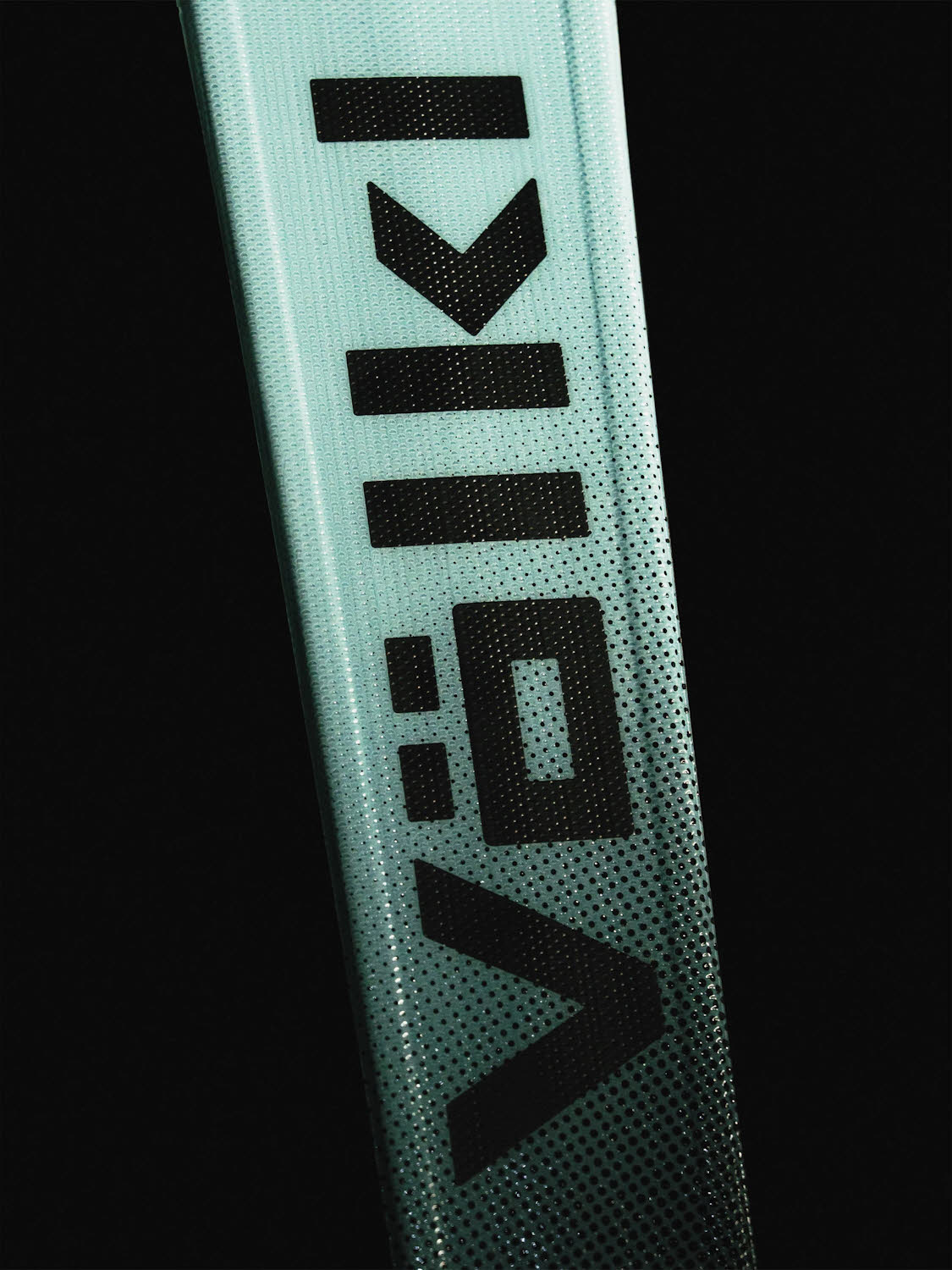 Völkl RACETIGER MC BLUE + VMOT 11 GW Slalomcarver Ski Experten 26/27 blau
