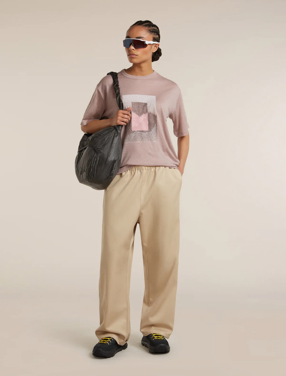 Icebreaker 150 Tech Lite Relaxed T-Shirt Mountain Shift Damen Funktionsshirt pink quartz