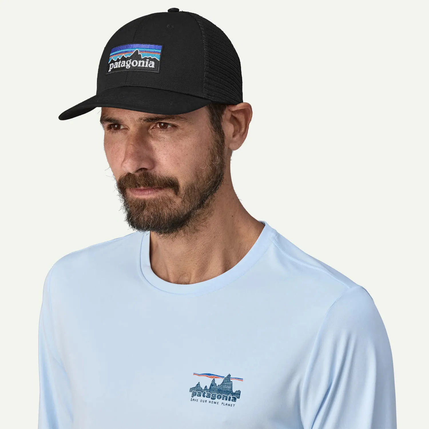 Patagonia P-6 Logo Trucker Hat Unisex Kappe Cap schwarz