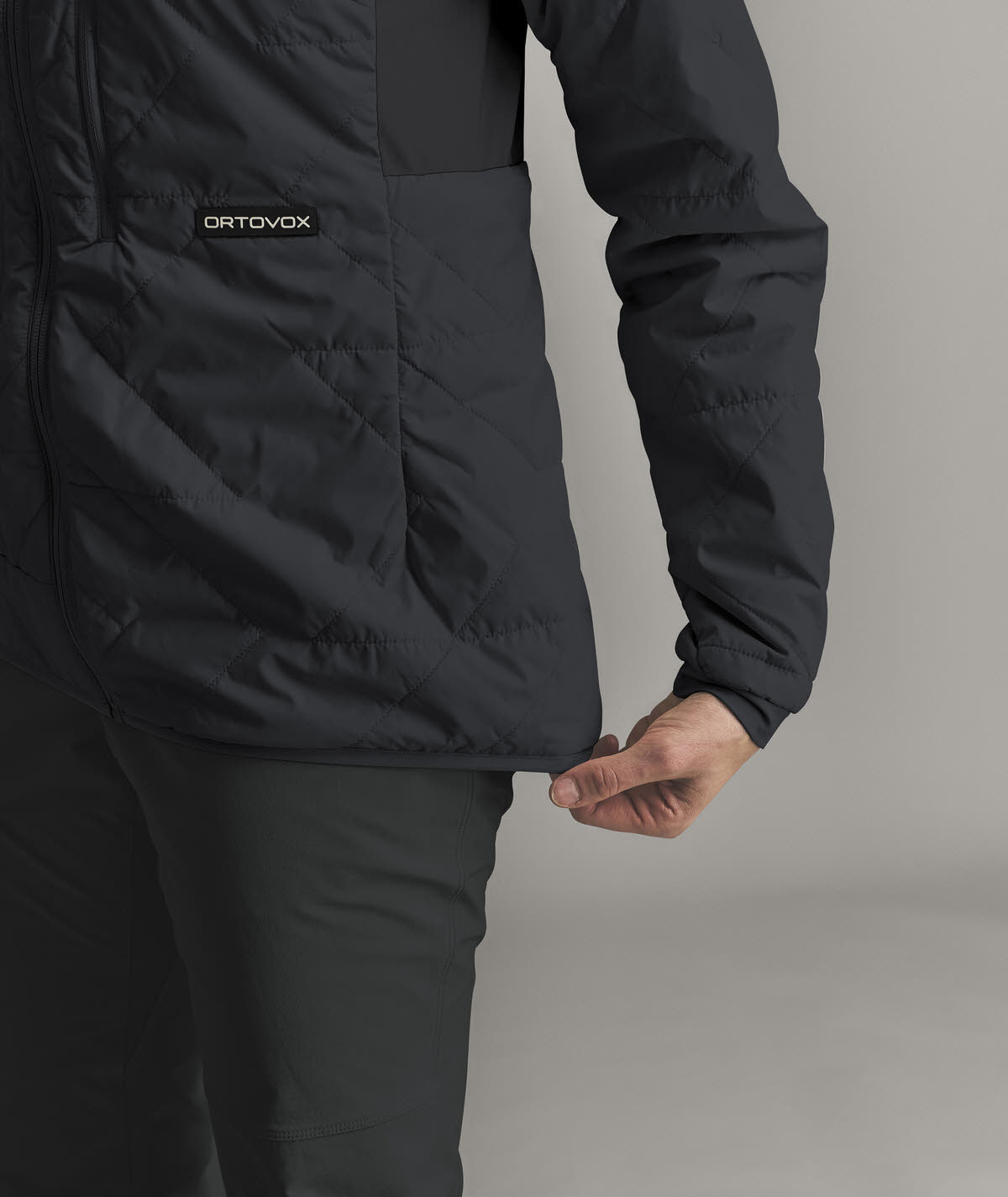 Ortovox Venet swisswool Daunenjacke Loftjacke Damen schwarz