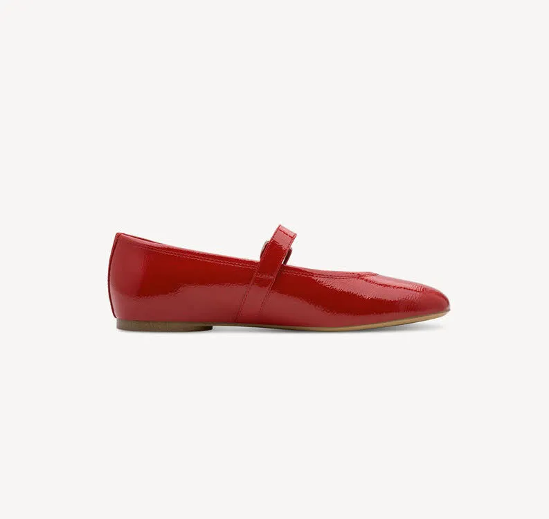 Tamaris Damen Ballerina Riemchenballerina rot